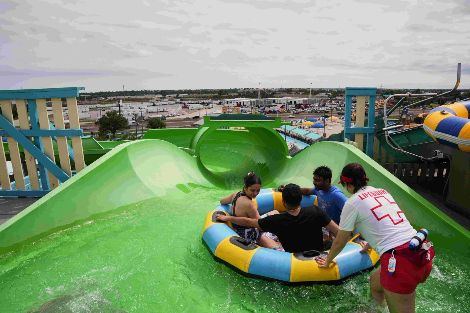 Best Time to Visit Hurricane Harbor Oklahoma City (2026) at Six Flags Hurricane Harbor Oklahoma City