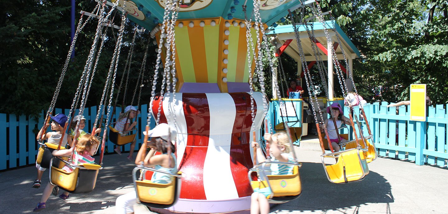 Optimal Route at Canada's Wonderland: A Data-Driven Touring Plan at Canada's Wonderland