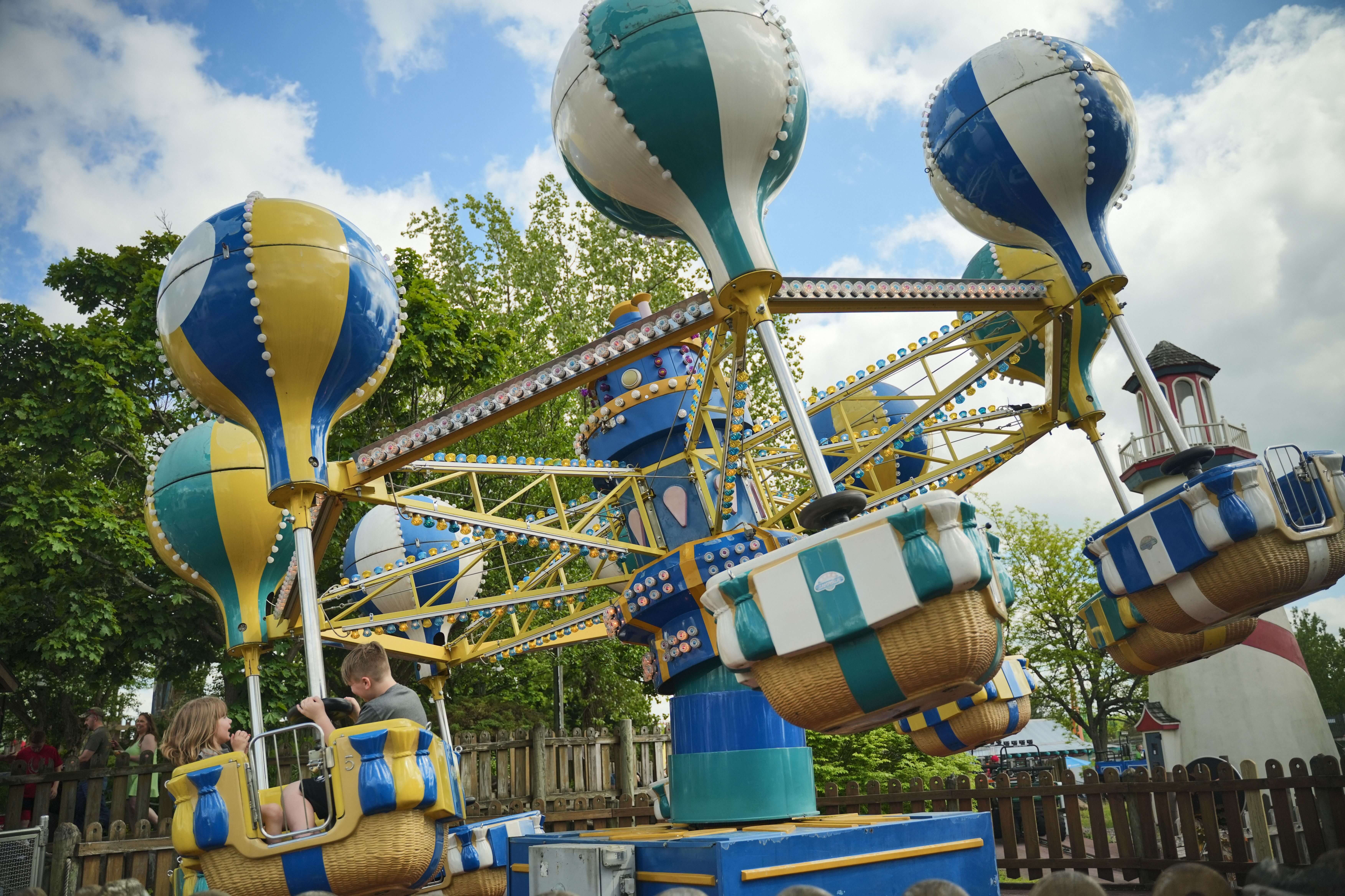 Six Flags Darien Lake - Critter Chase | Ride | Six Flags Darien Lake