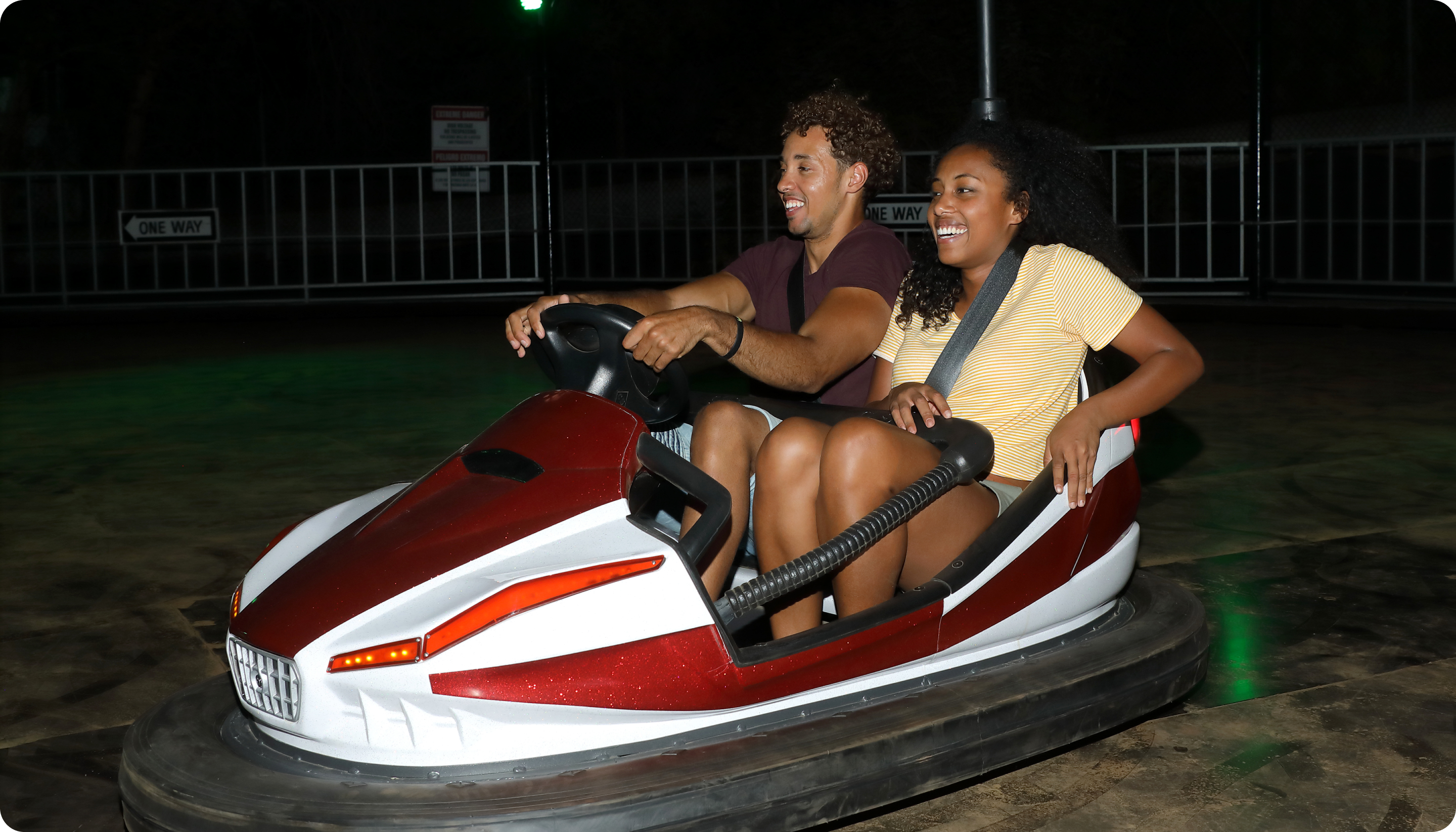 Six Flags Magic Mountain - Jammin' Bumpers | Ride | Six Flags