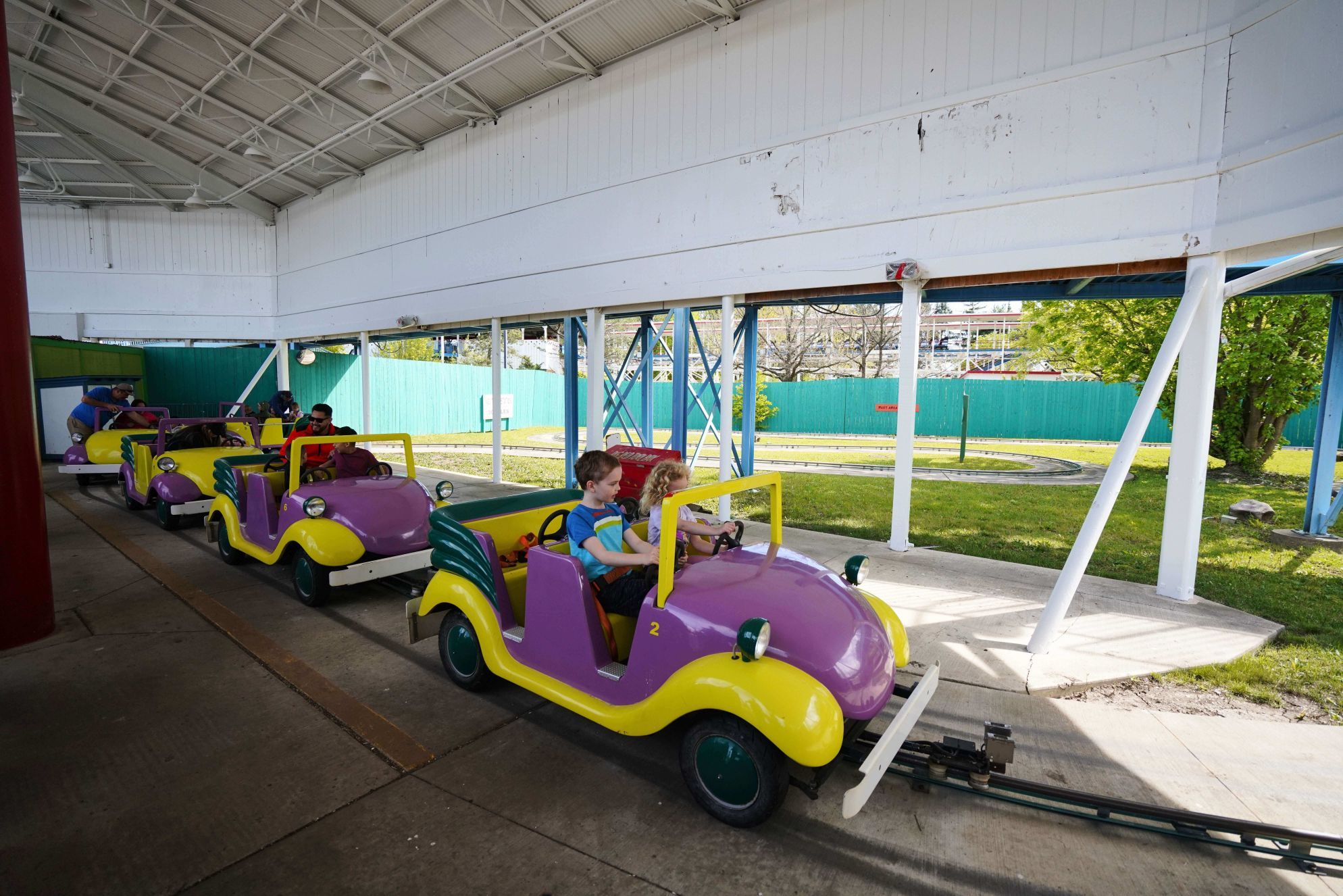 Six Flags Great America - Krazy Kars | Ride | Six Flags Great America