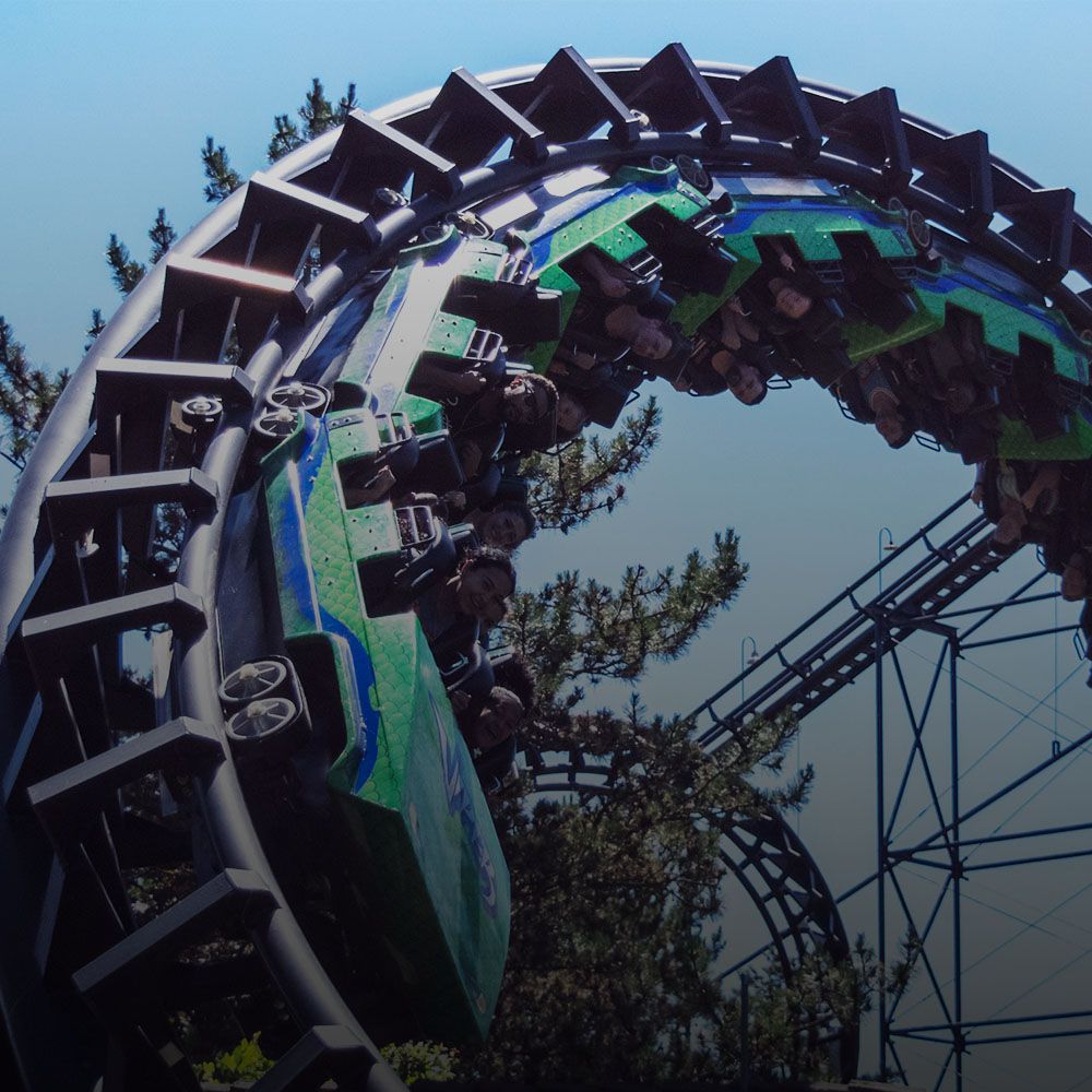 Six Flags Darien Lake - Viper | Ride | Six Flags Darien Lake