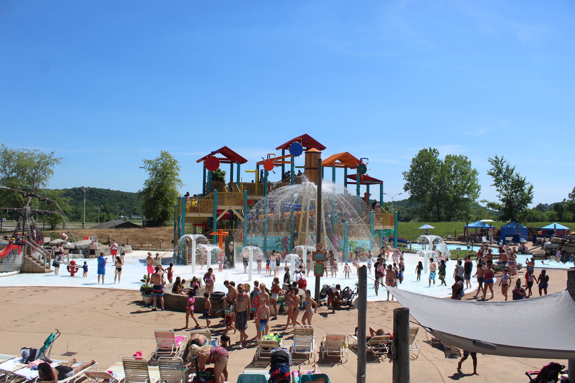 Six Flags St. Louis - Adventure Cove | Ride | Six Flags St. Louis