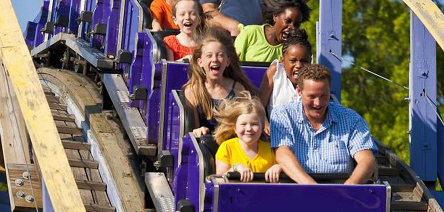 Best Times to Visit Canada's Wonderland: Crowd Calendar & Tips at Canada's Wonderland