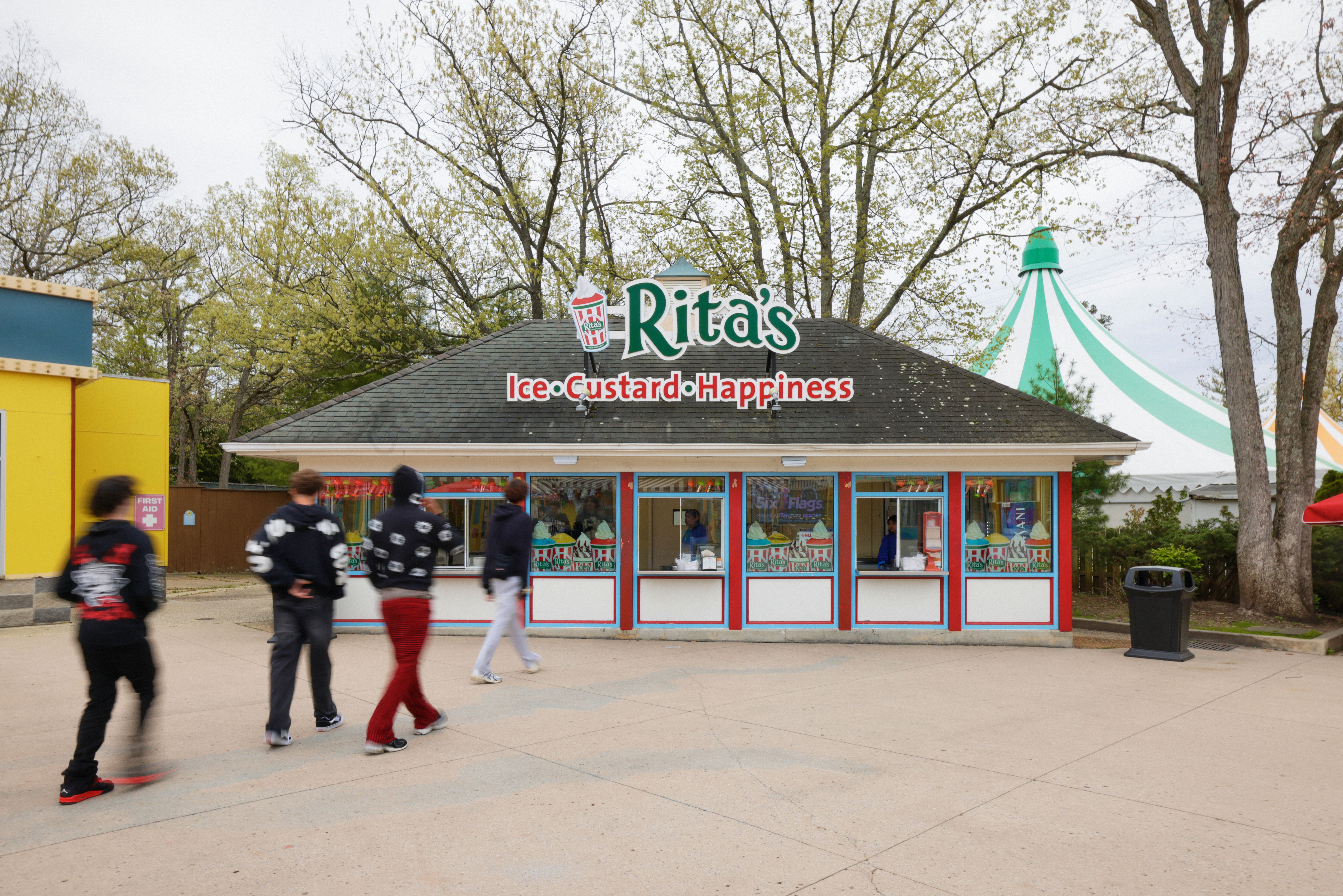 Rita's®Italian Ice - Six Flags Great Adventure