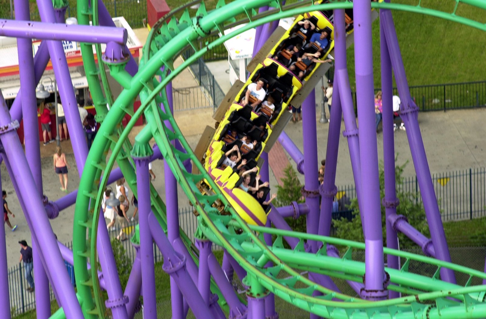 Use the 30/30 Lightning Rule So Your Family Moves Indoors the Same Moment Park Staff Does