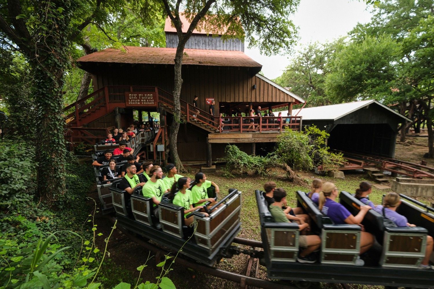 Six Flags Over Texas - Runaway Mine Train