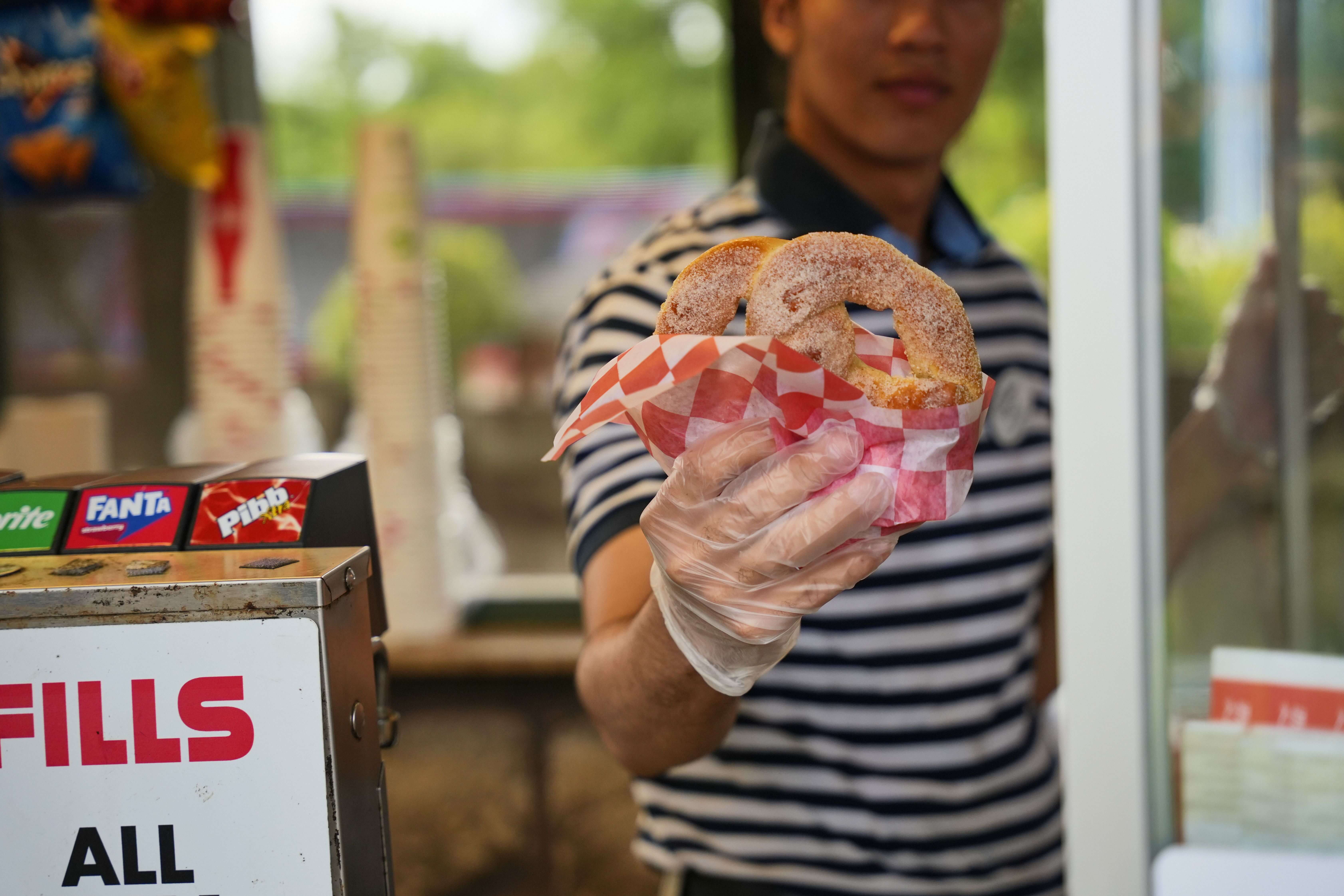 Six Flags Over Georgia - USA ICEE | Restaurant | Six Flags Over