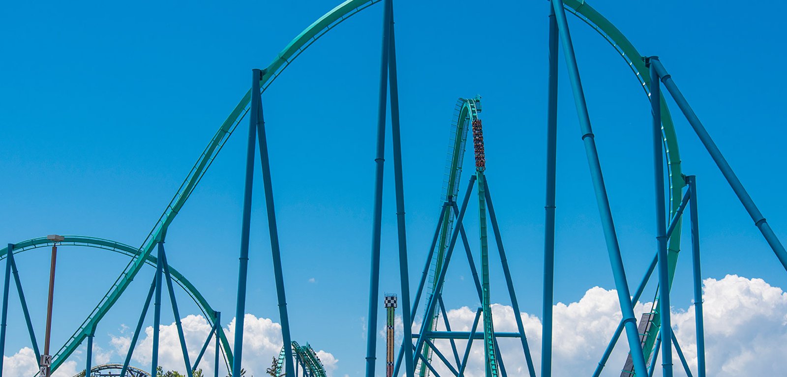 Canada's Wonderland Fast Lane: Is Skip-the-Line Worth It? at Canada's Wonderland