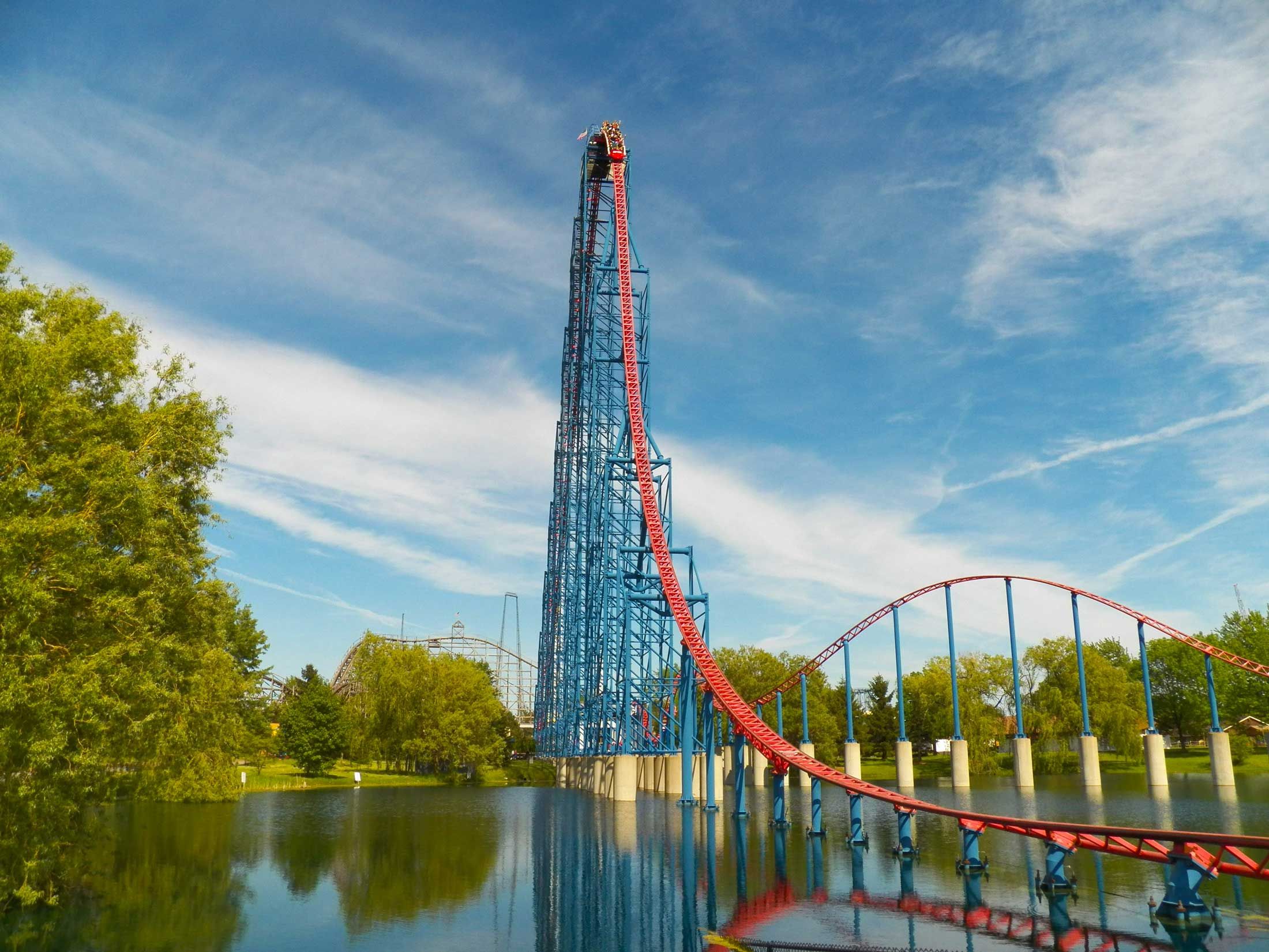 Six Flags Darien Lake - Ride of Steel