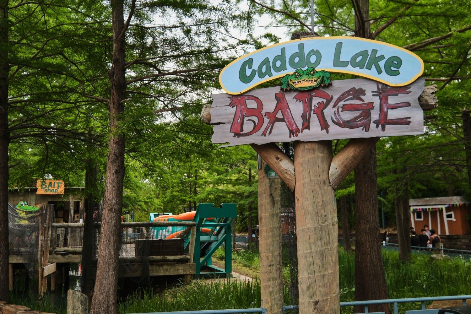 Six Flags Over Texas - Caddo Lake Barge | Ride | Six Flags Over Texas