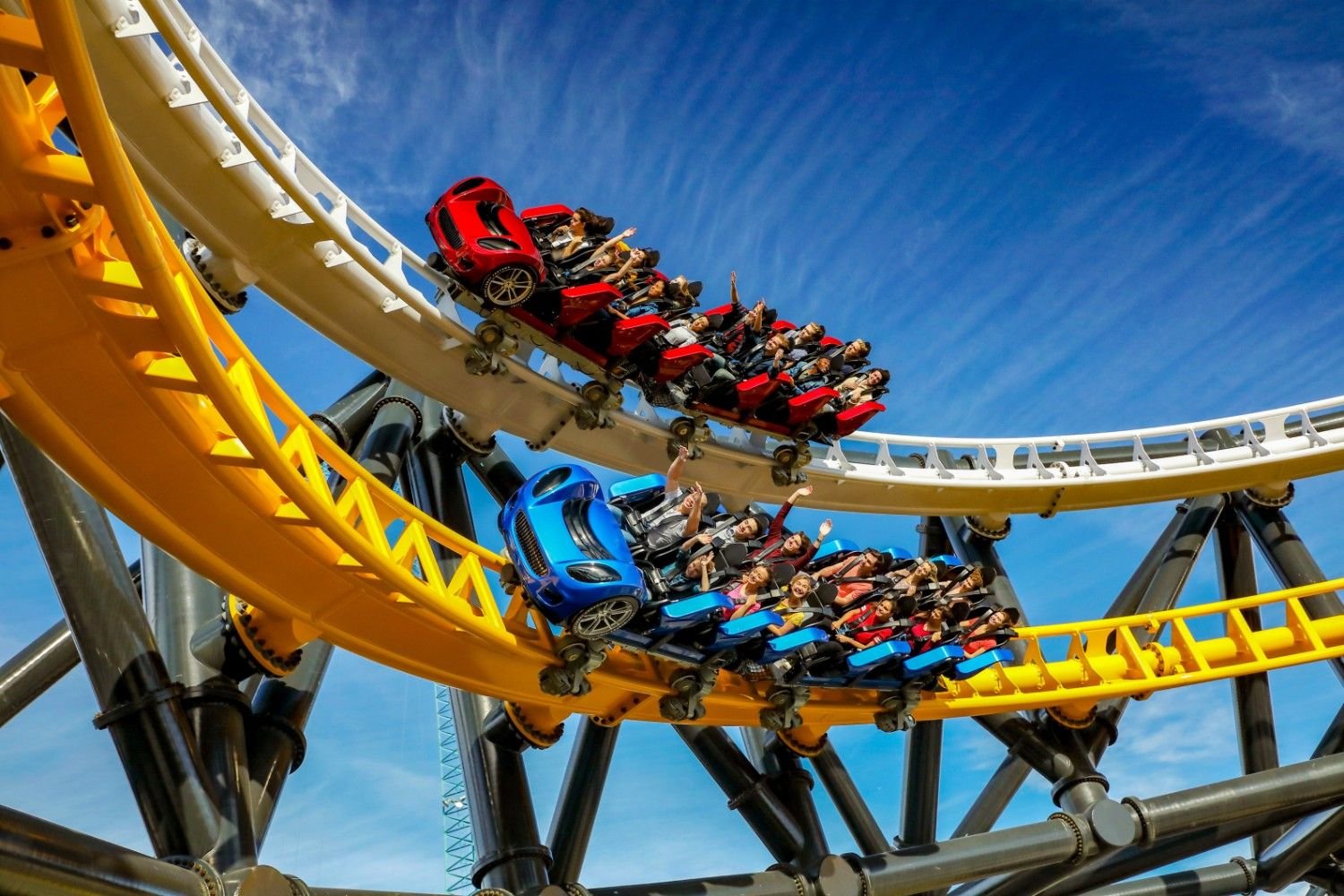 Six Flags Magic Mountain Height Requirements: Every Ride Listed at Six Flags Magic Mountain