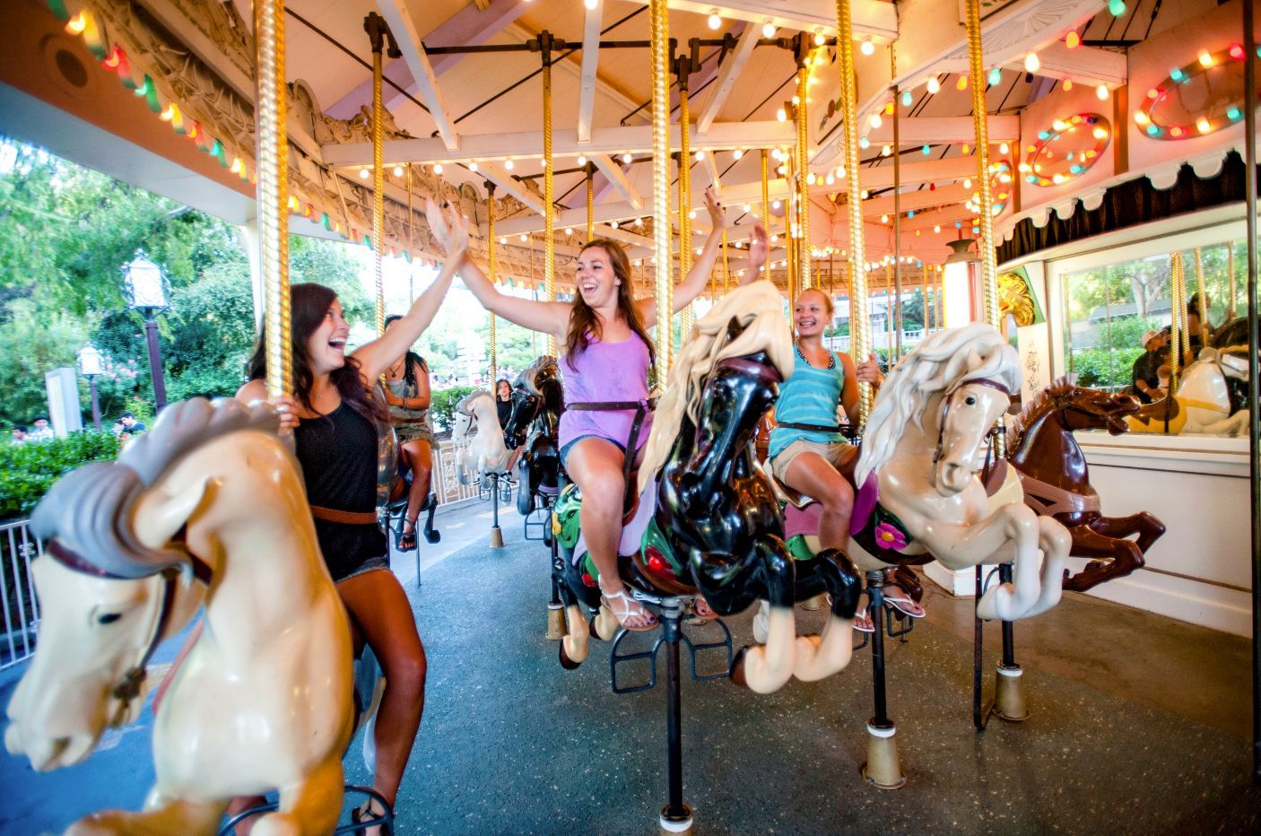 Six Flags Frontier City - Grand Carousel