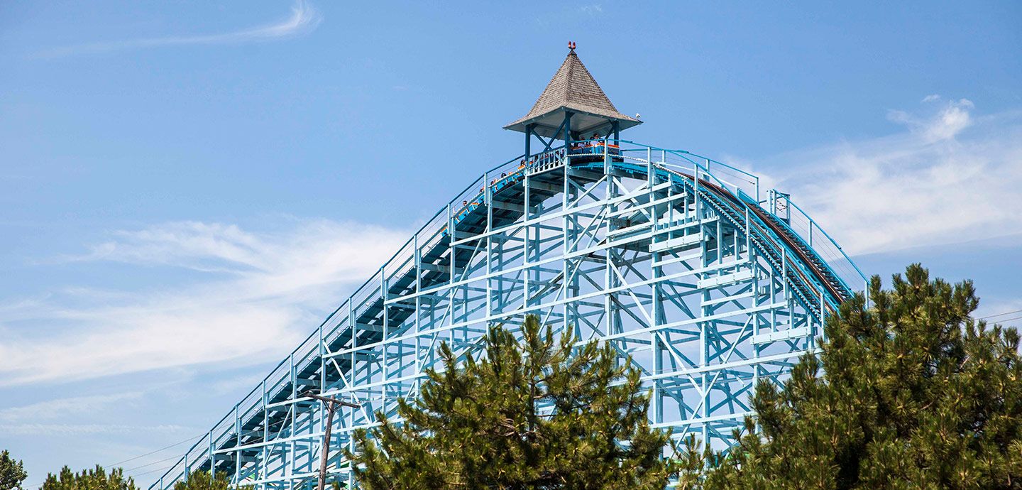 Blue Streak | Classic Wooden Coaster | Cedar Point