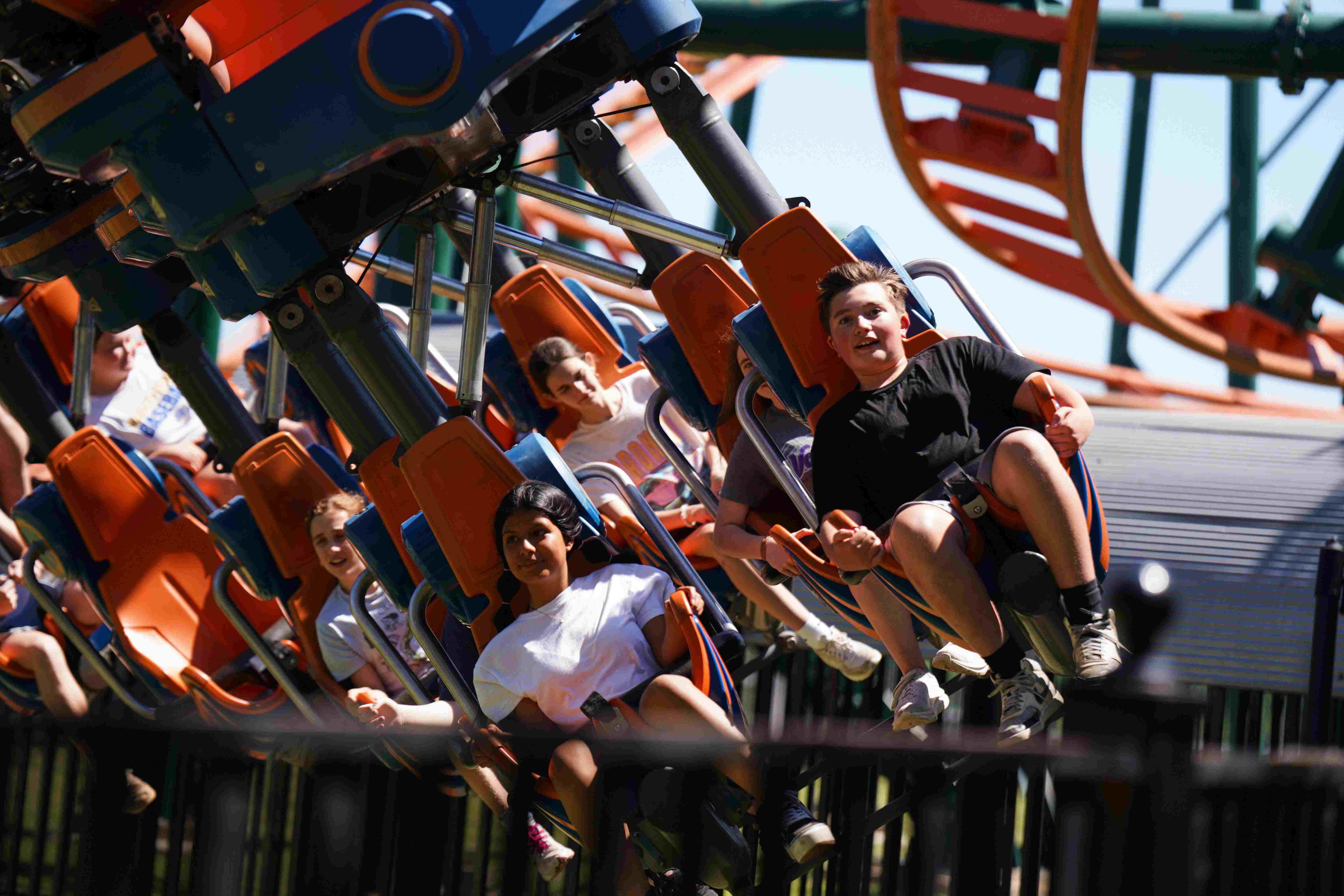 Six Flags Frontier City - Steel Lasso | Ride | Frontier City