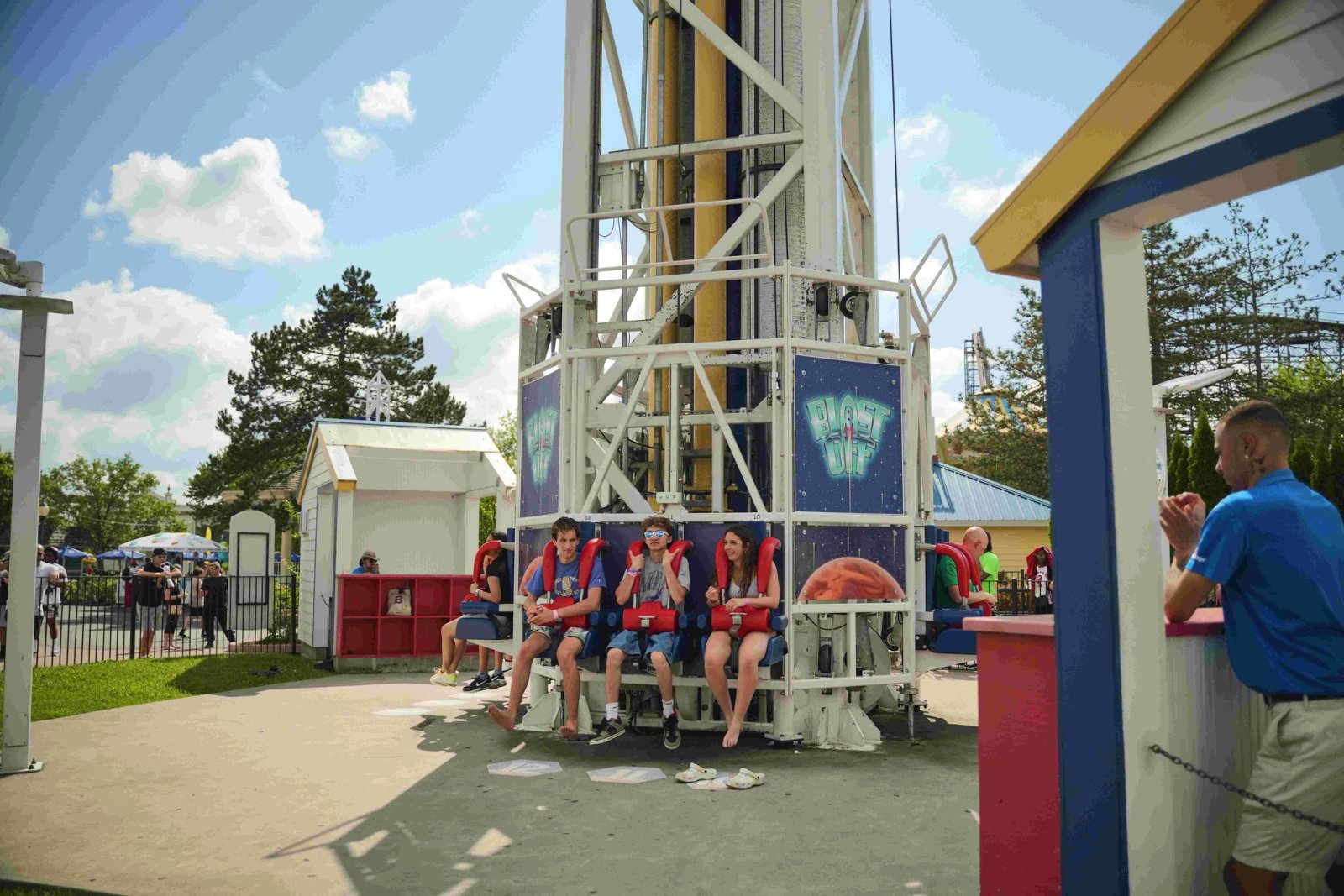 The best sun protection at a theme park is usually clothing, not sunscreen.