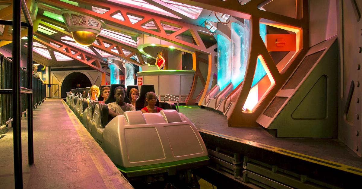 The Flight Commander Ride Kings Dominion - Flight of Fear
