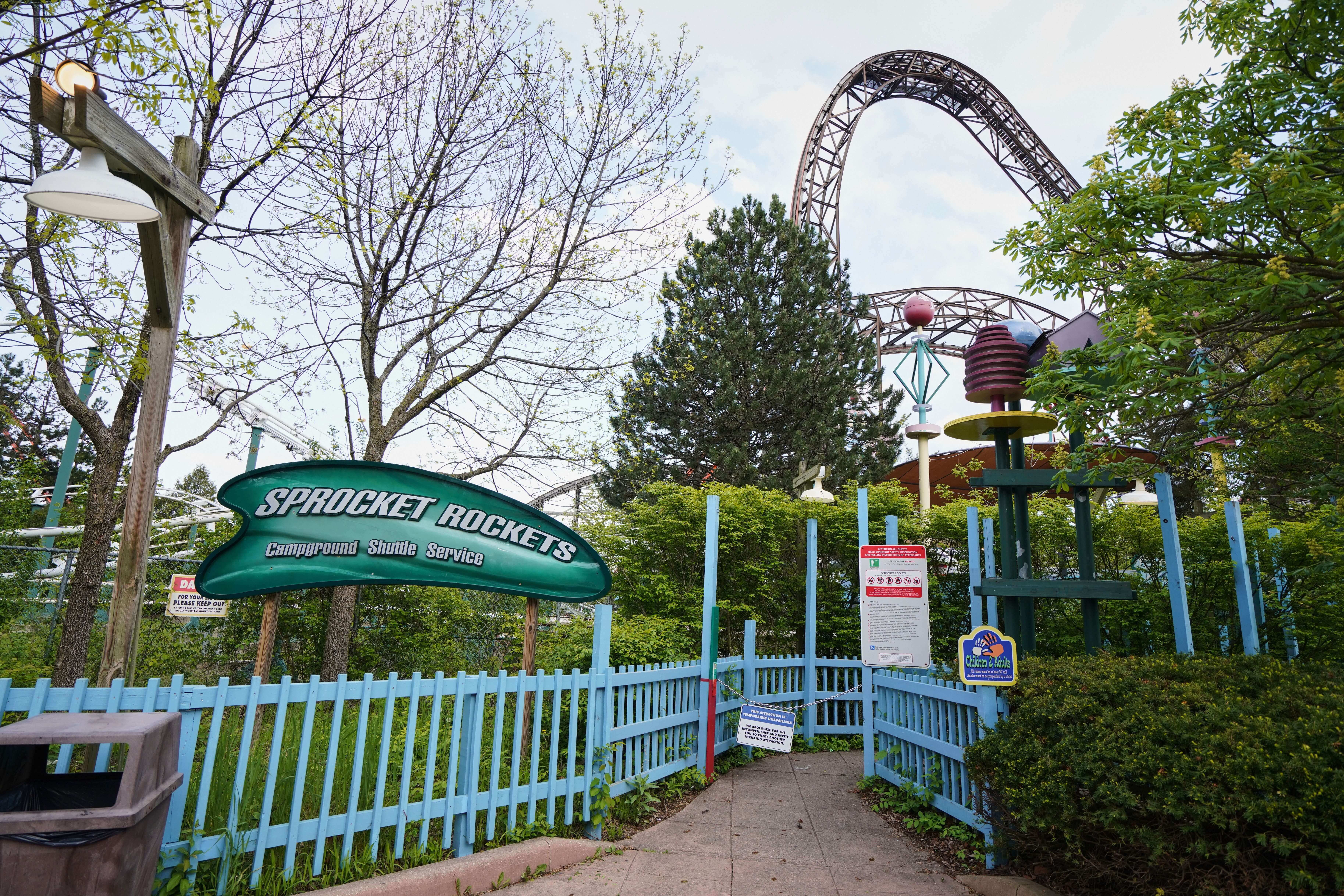 Six Flags Great America - Sprocket Rockets | Ride | Six Flags