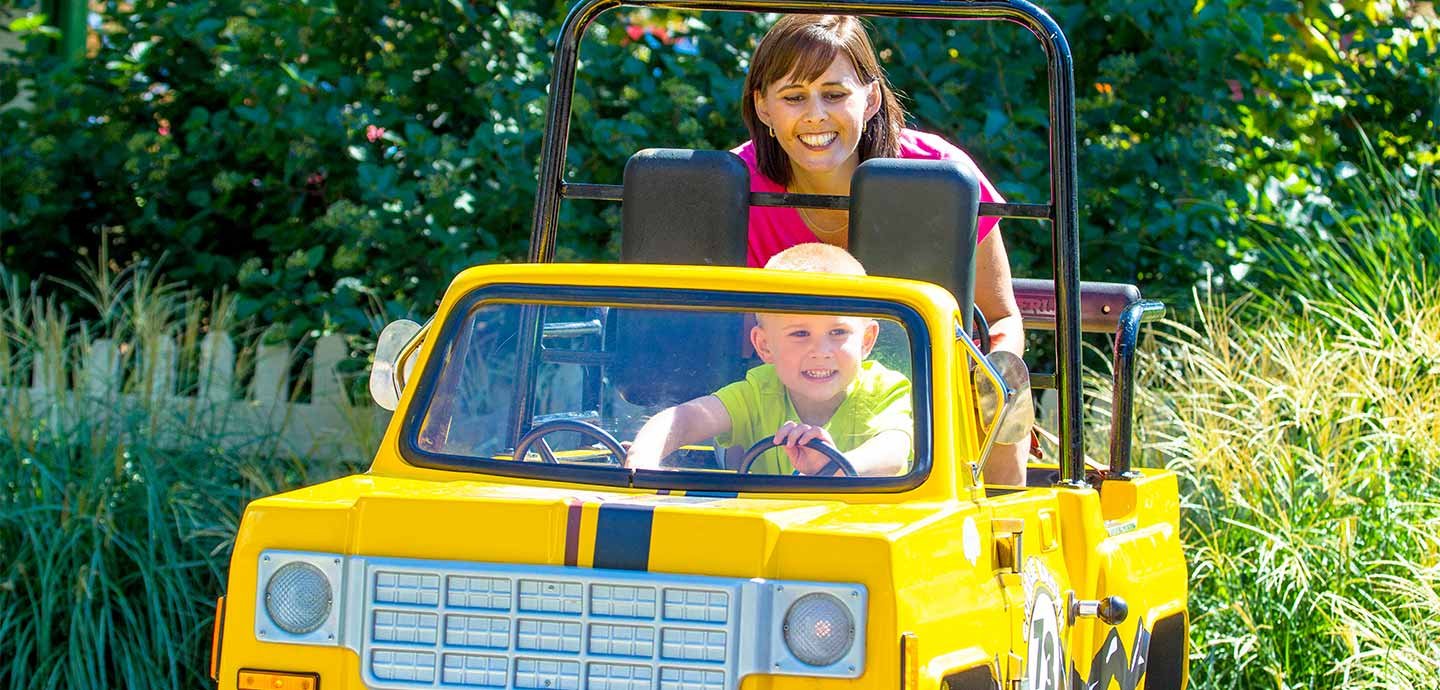 Family Guide to Knott's Berry Farm: Best Rides for Kids and Parents at Knott's Berry Farm