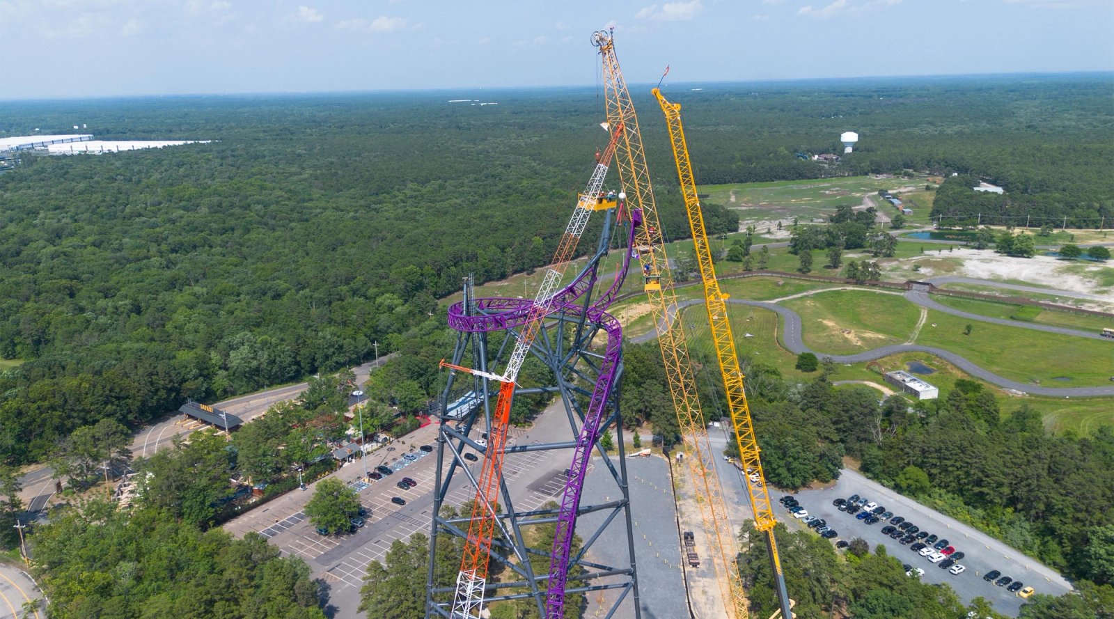 What Is Six Flags Announcing? A Theory About Its Next Move