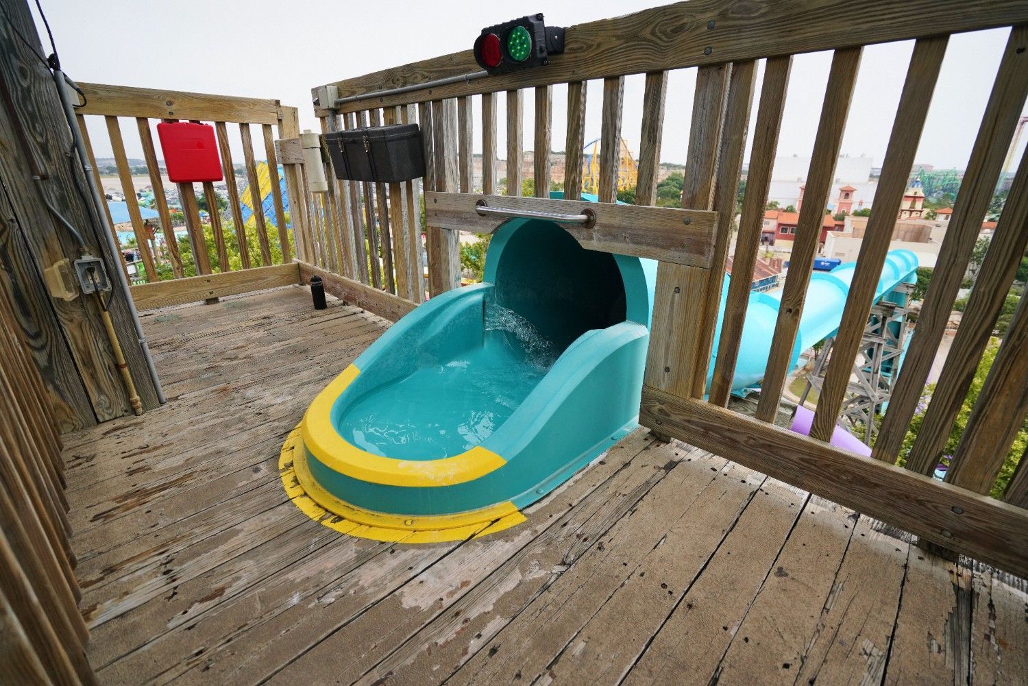 Six Flags Fiesta Texas - Paradise Plunge