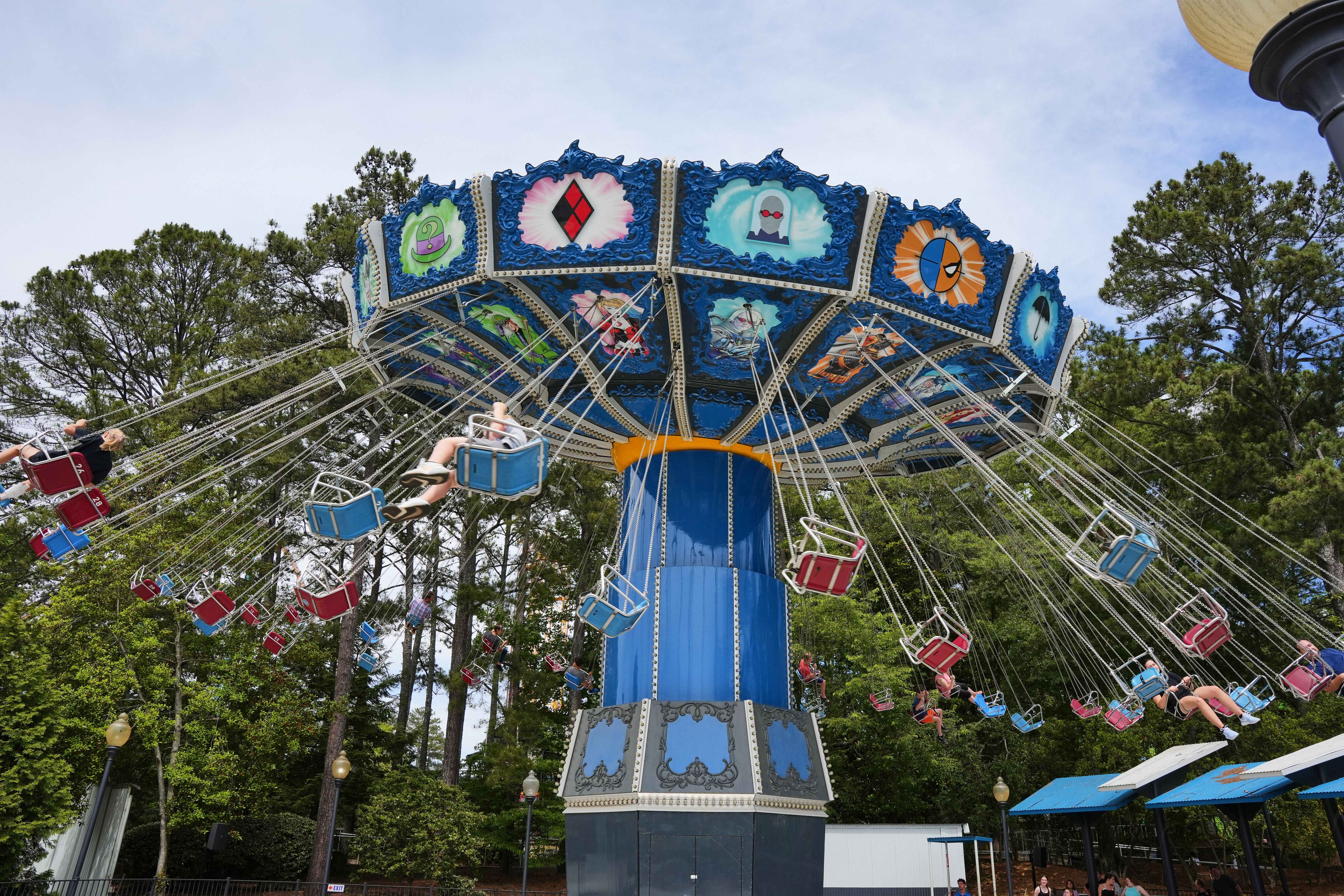 flagstuff ベジータ　Ｌ Six Flags Over Georgia - Kid Flash Cosmic Coaster | Ride | Six