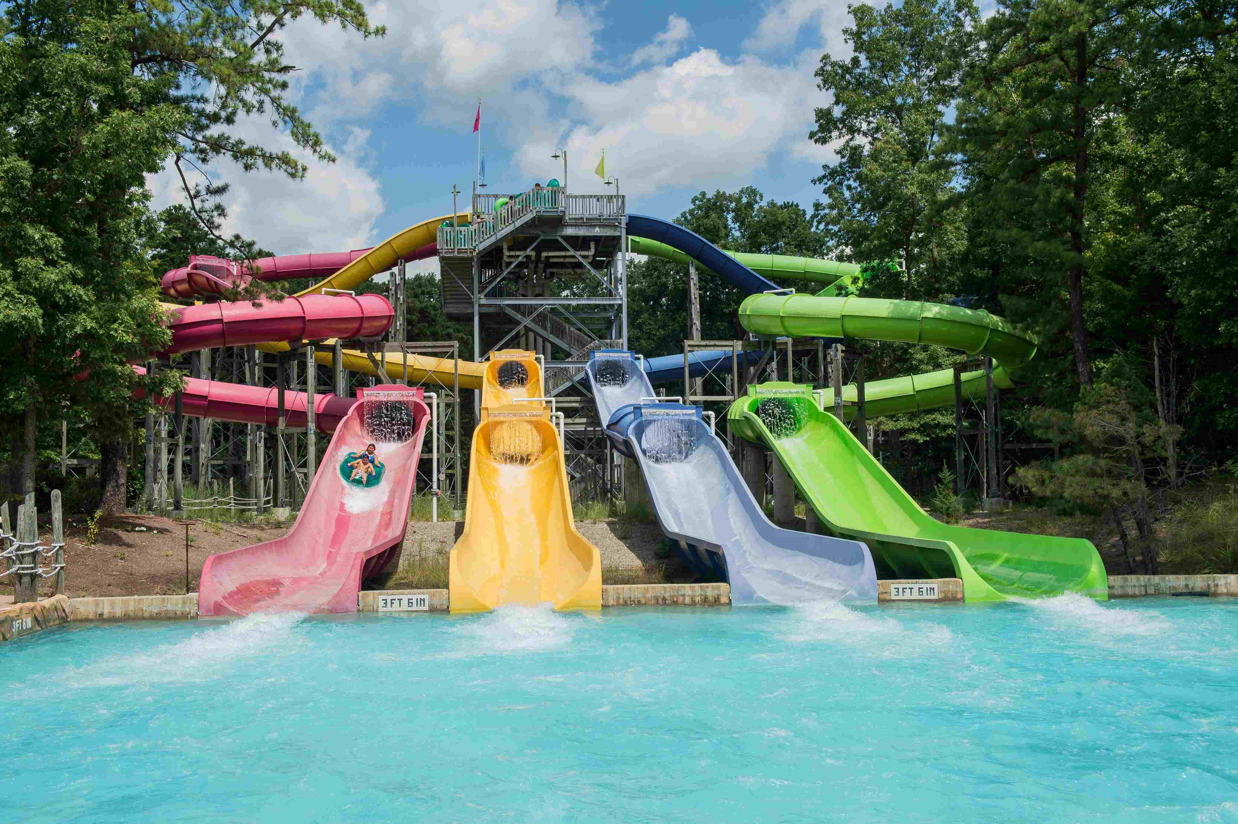 Attractions | Hurricane Harbor, Phoenix