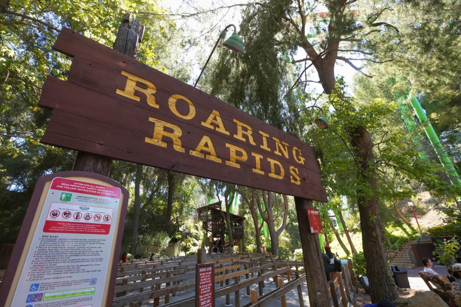 Six Flags Magic Mountain Accessibility Guide: Wheelchair, DAS, and What to Know at Six Flags Magic Mountain