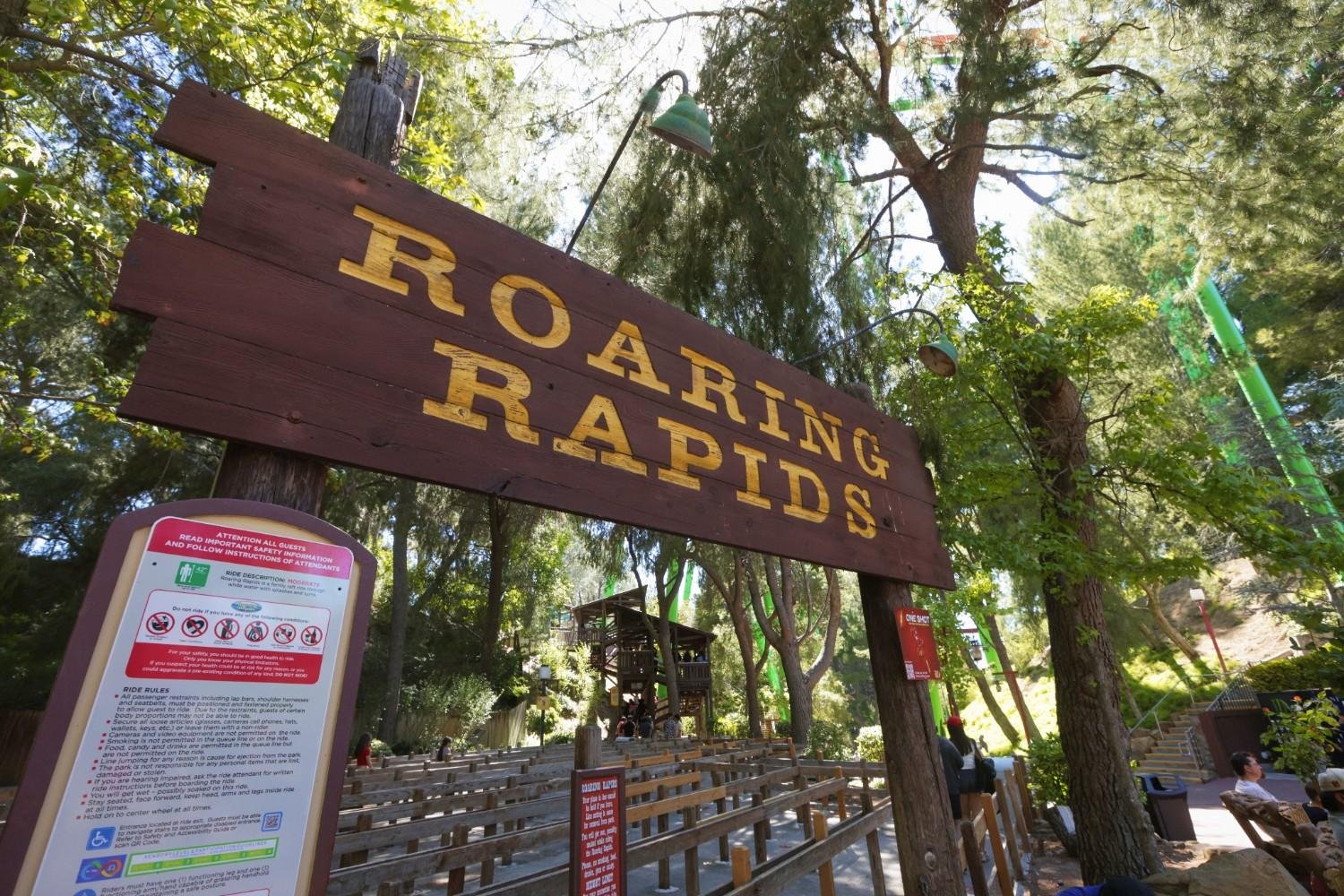 Six Flags Magic Mountain Accessibility Guide: Wheelchair, DAS, and What to Know at Six Flags Magic Mountain