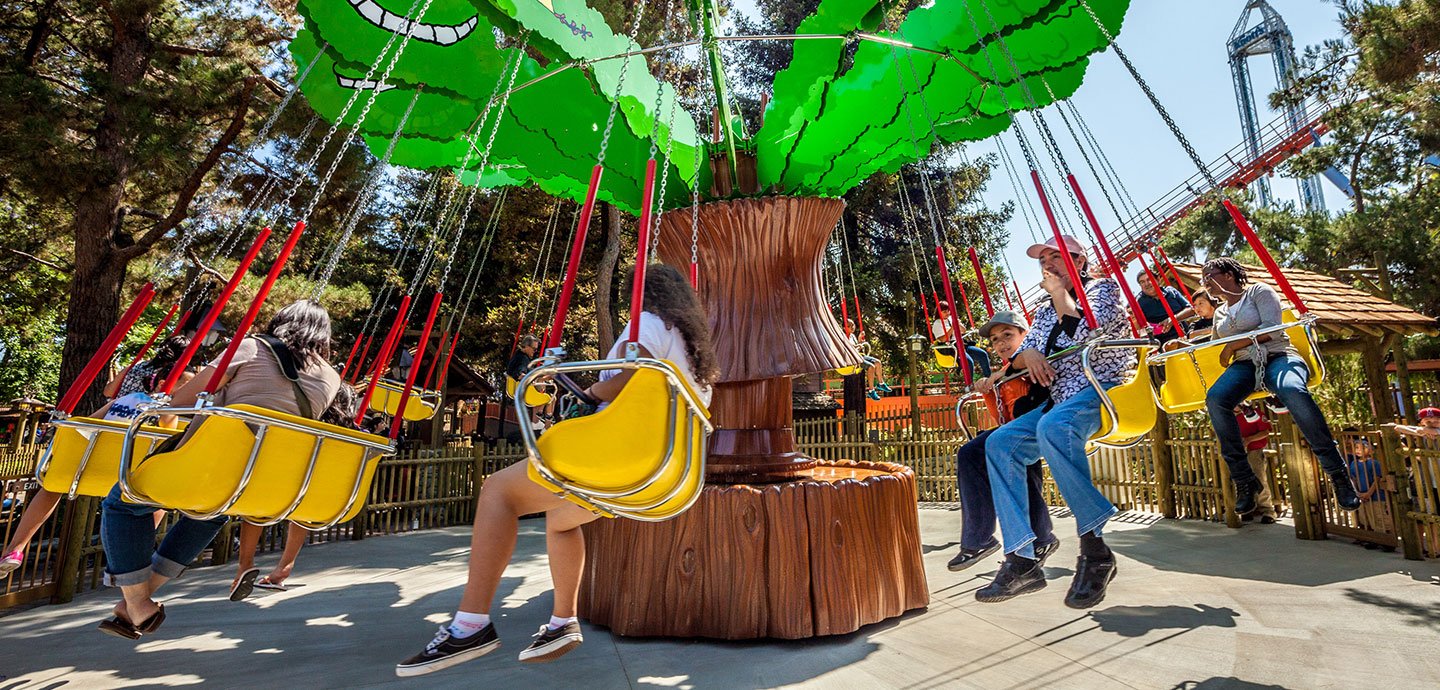 Best Time to Visit Knott's Berry Farm (2026 Guide) at Knott's Berry Farm