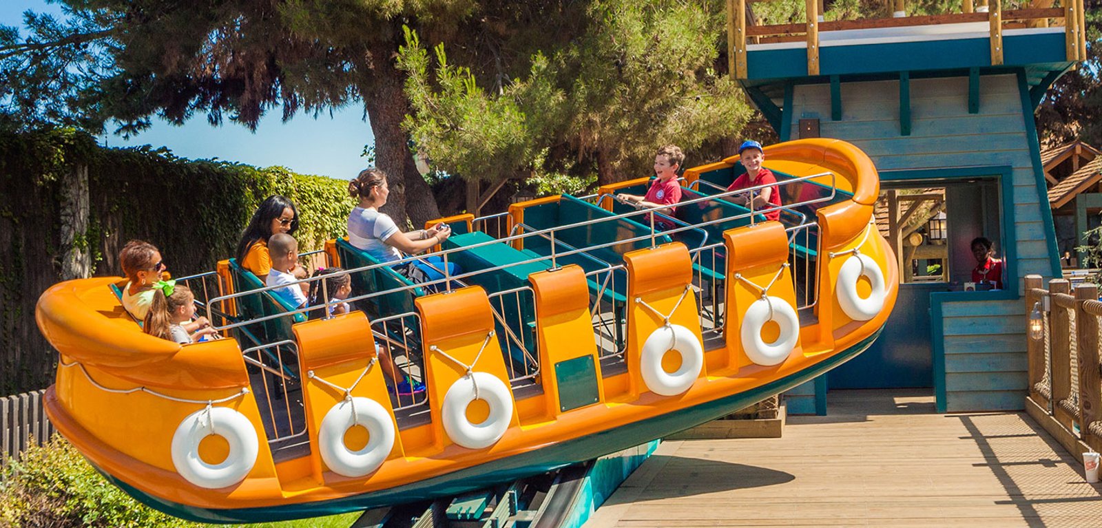 How Weather Affects Wait Times at Knott's Berry Farm at Knott's Berry Farm