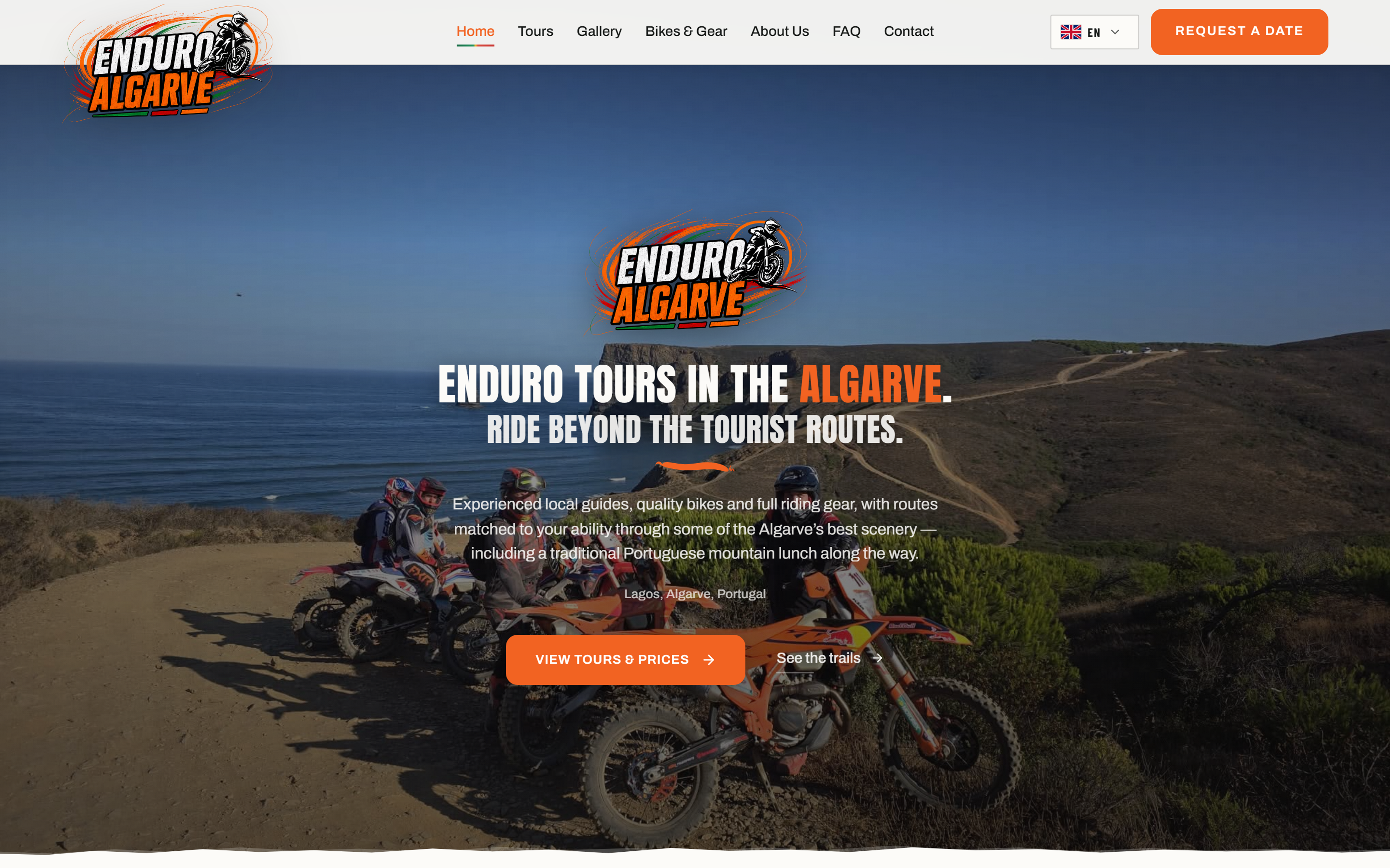 Enduro Algarve website homepage showing riders on a coastal trail above the sea in the Algarve