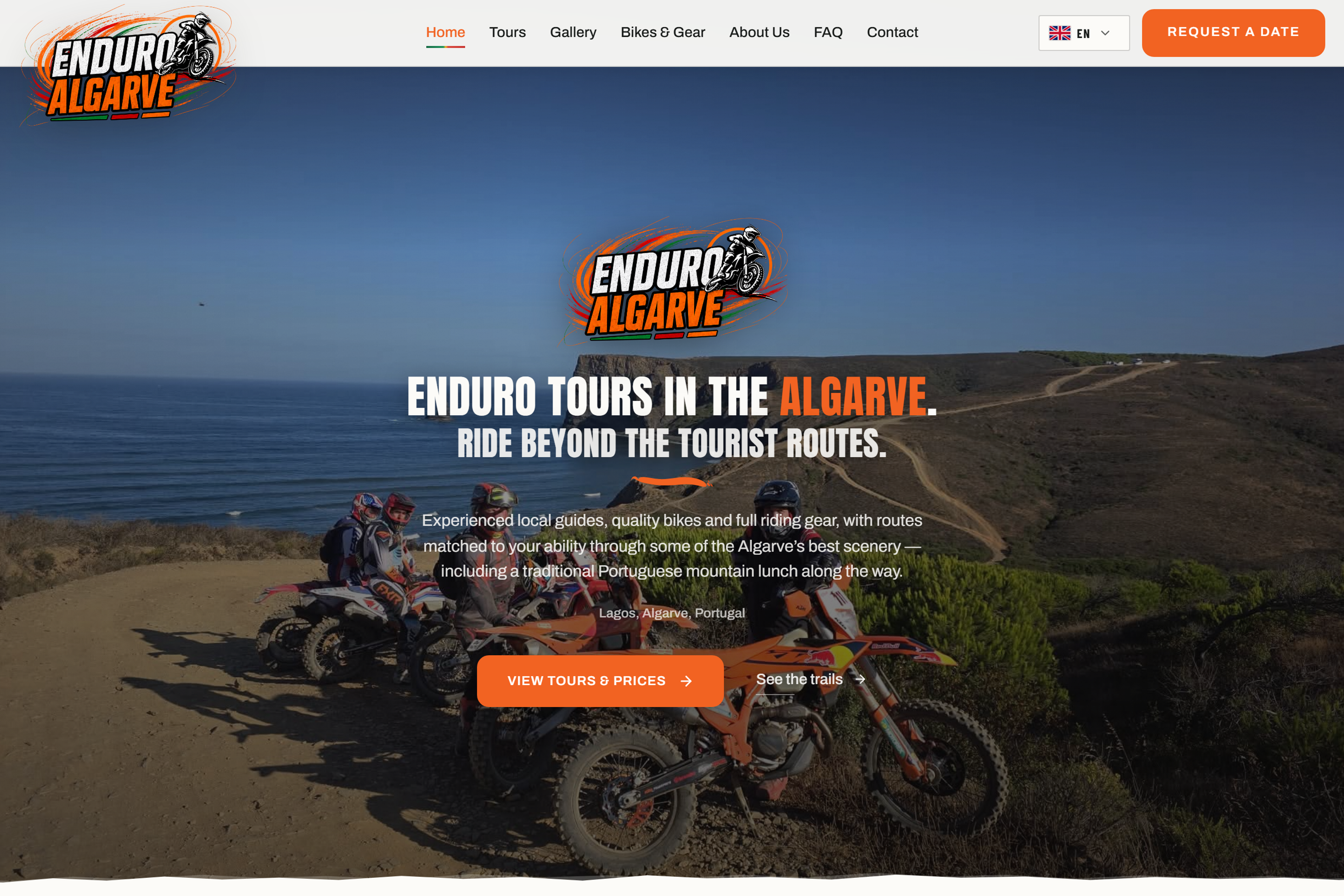 Enduro Algarve website homepage showing riders on a coastal trail above the sea in the Algarve