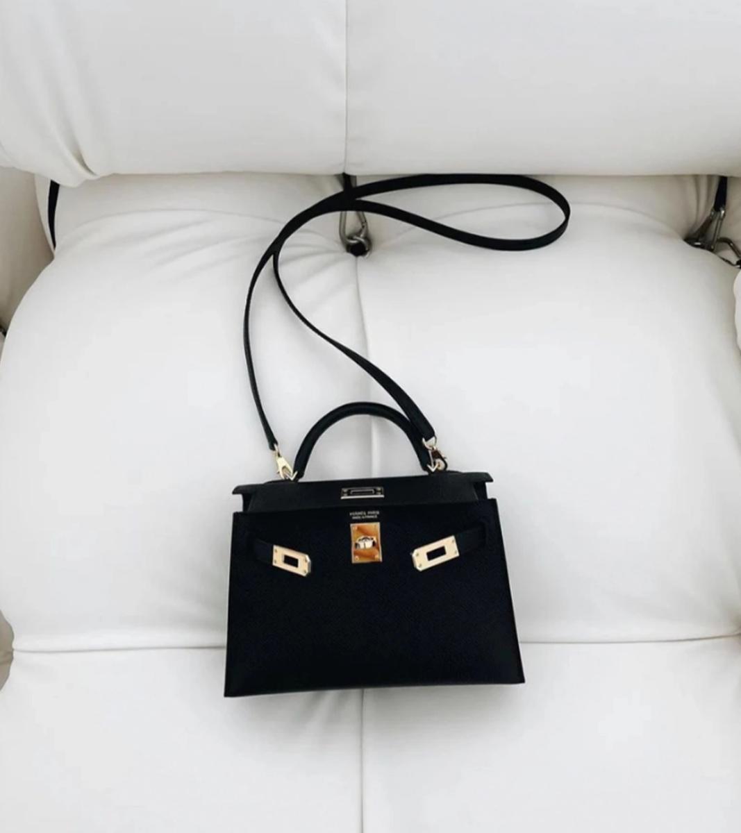 No alt text has been provided for this image