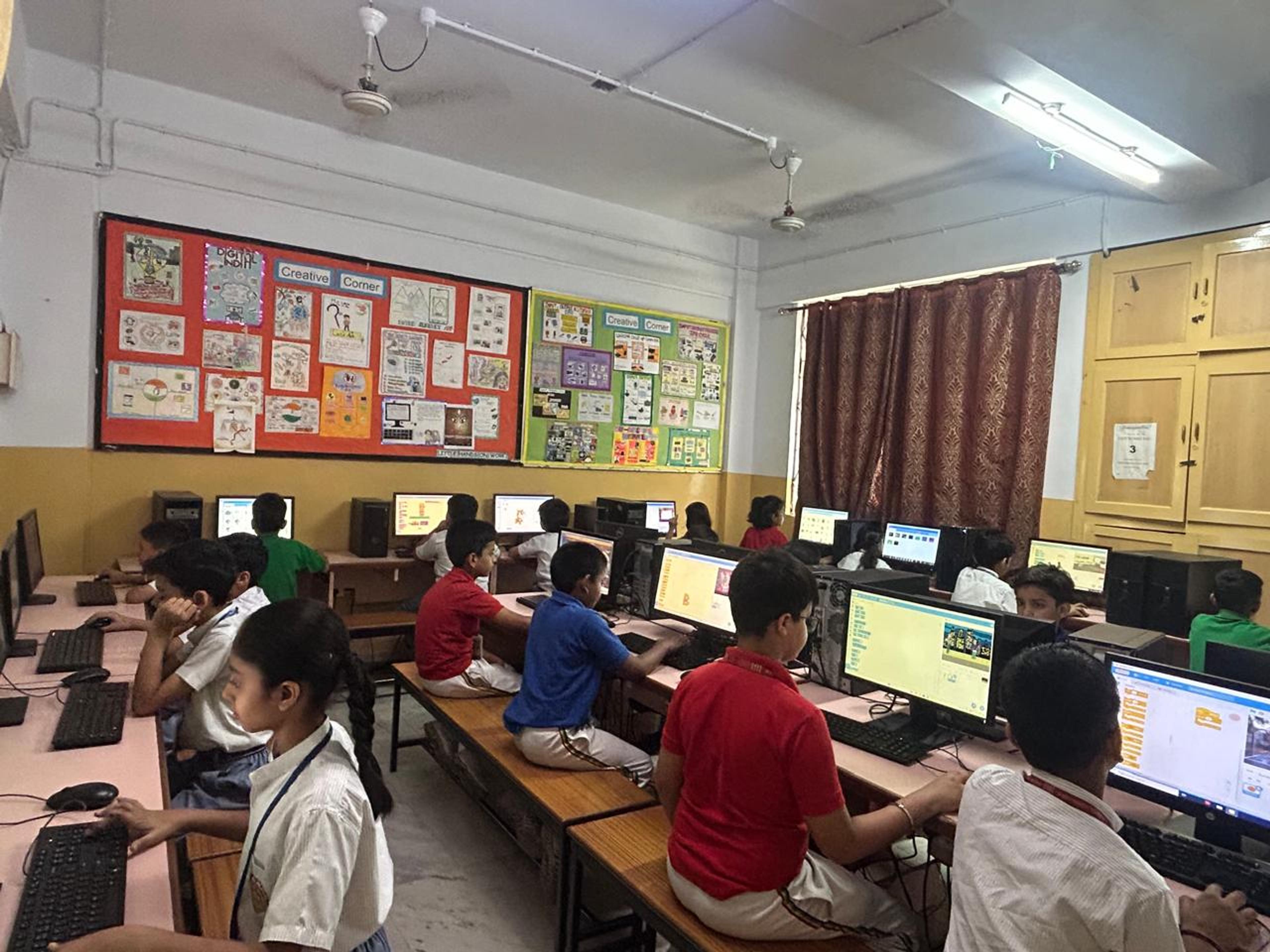 PRIMARY COMPUTER LAB