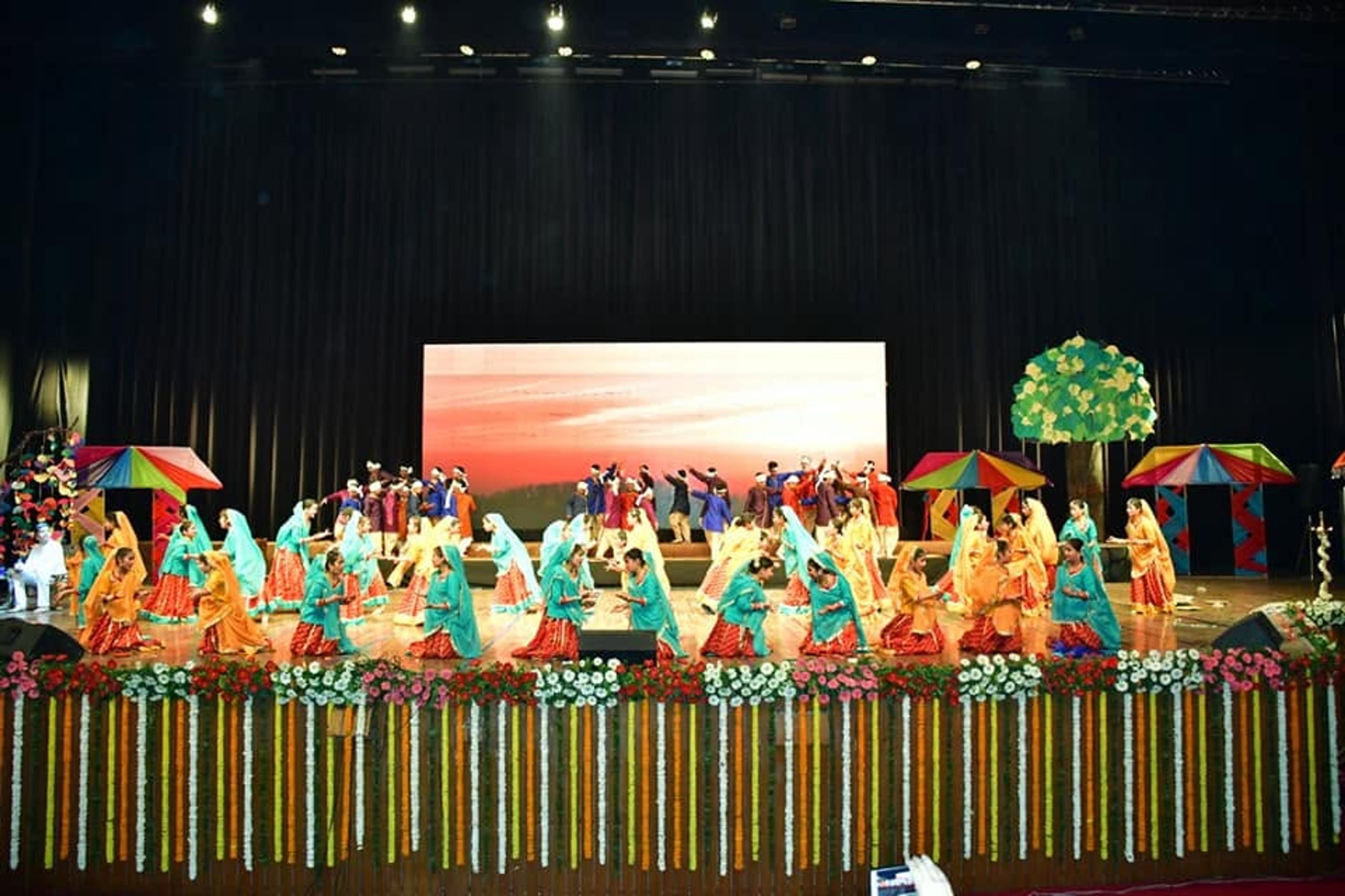 SIRI FORT photo