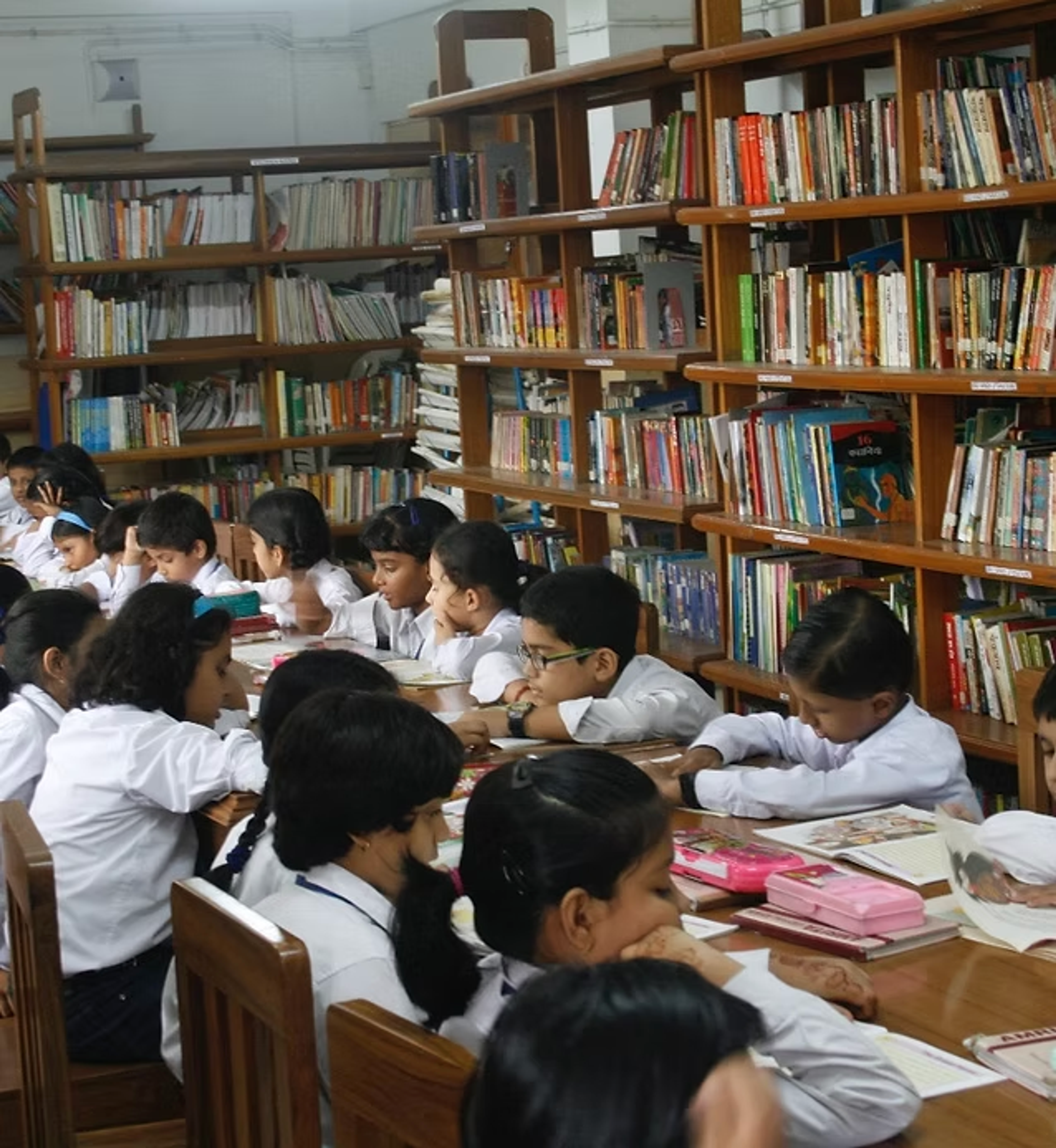  LIBRARY