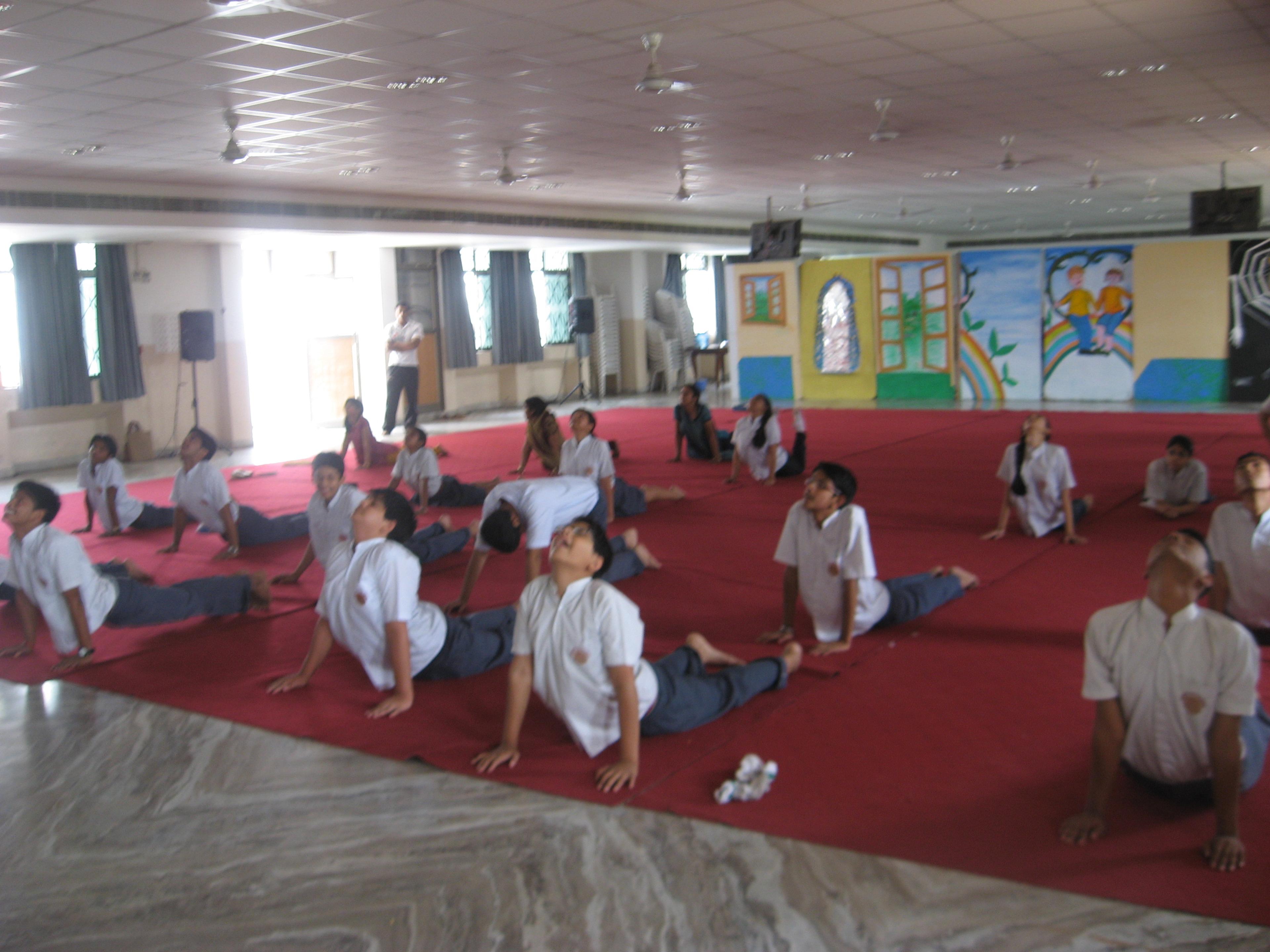 YOGA ROOM