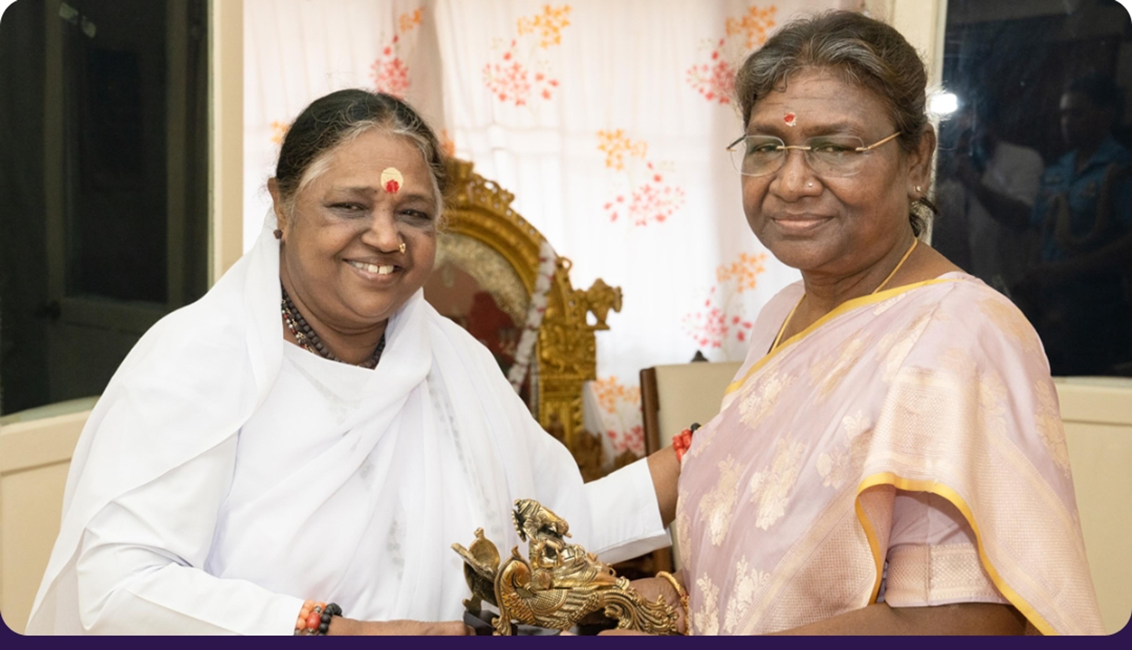Glimpse of Amma