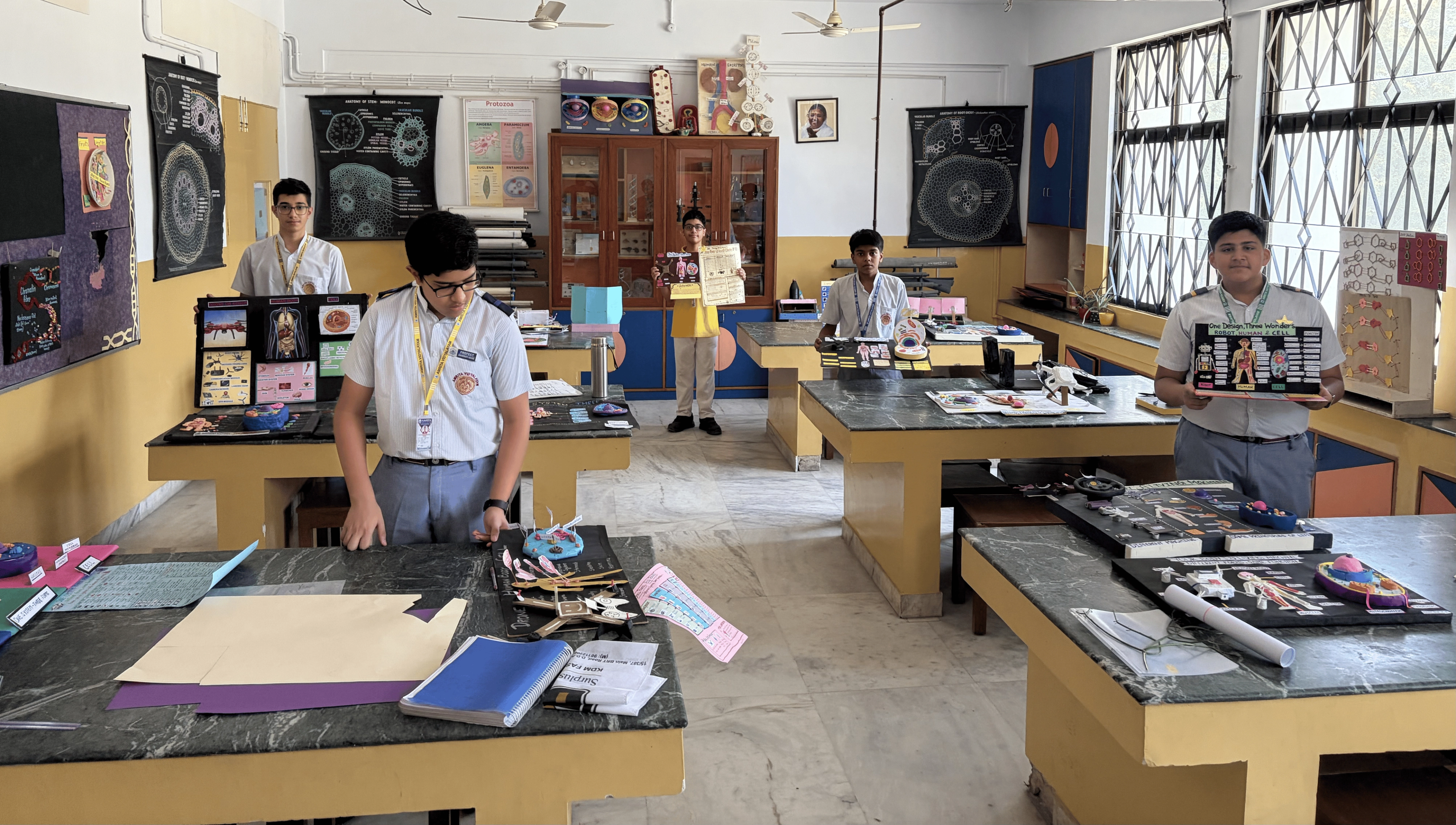BIOLOGY LAB-BIOLOGY LEARNING CONSERVATORY