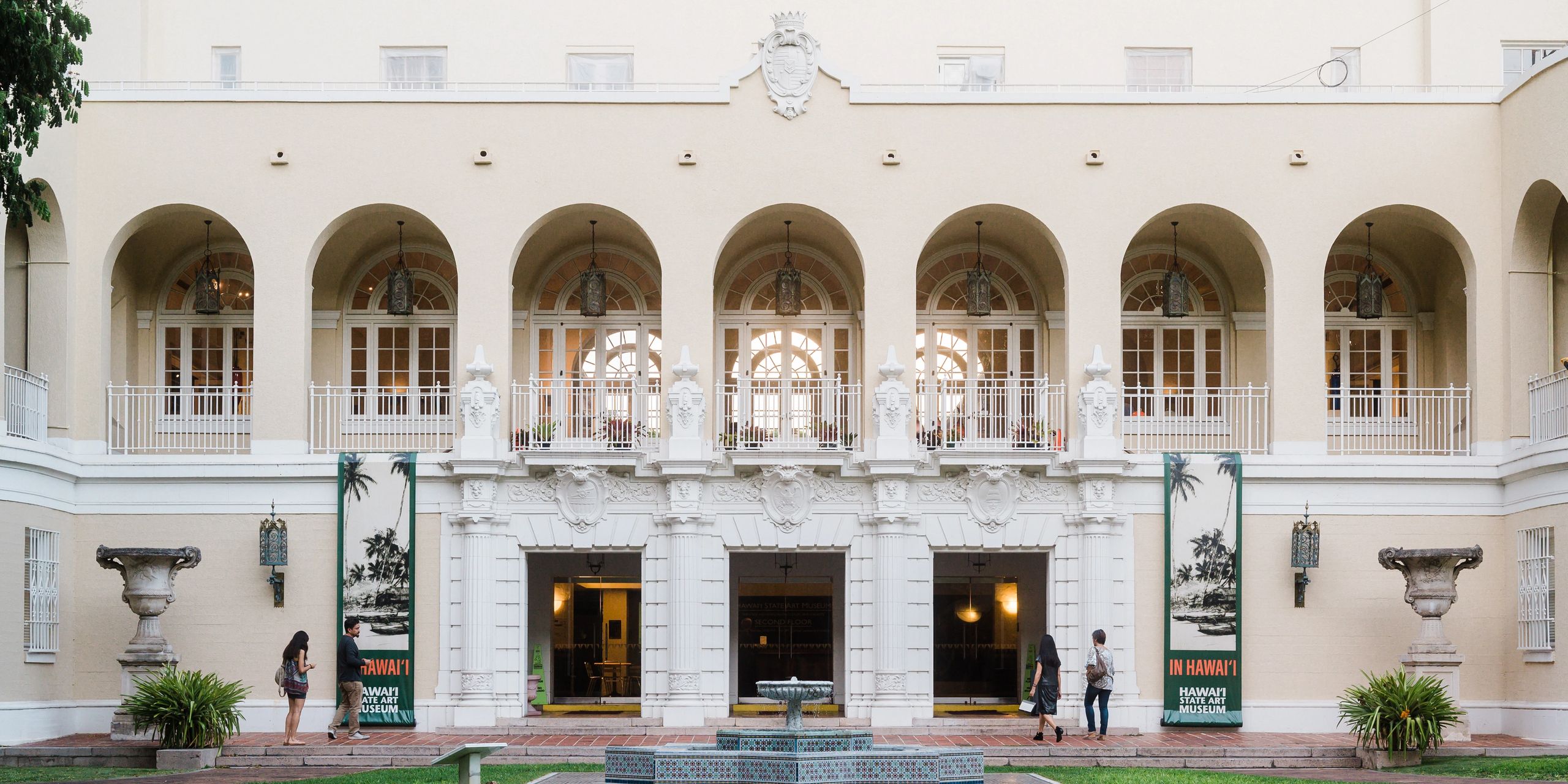 Front of the No. 1 Capitol District building