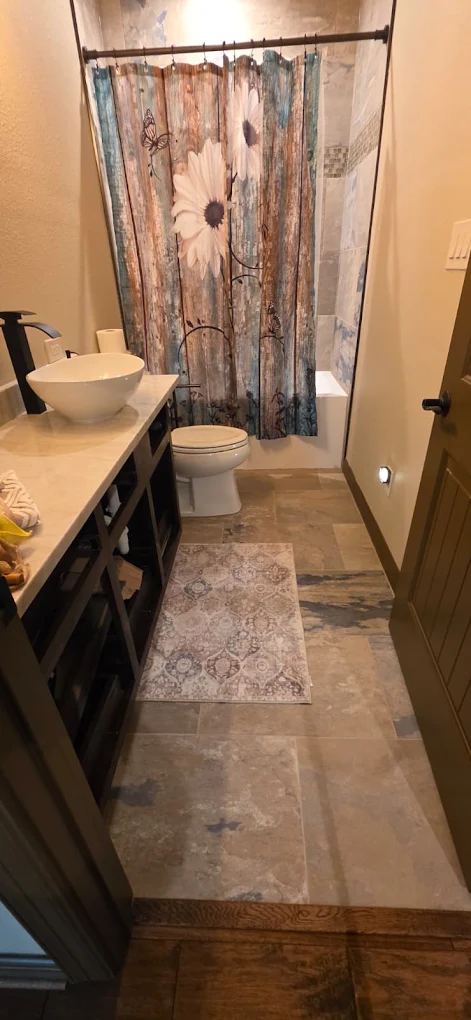 Shower and bathroom surfaces cleaned and refreshed