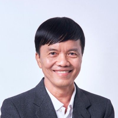 Portrait of Quoc Luong