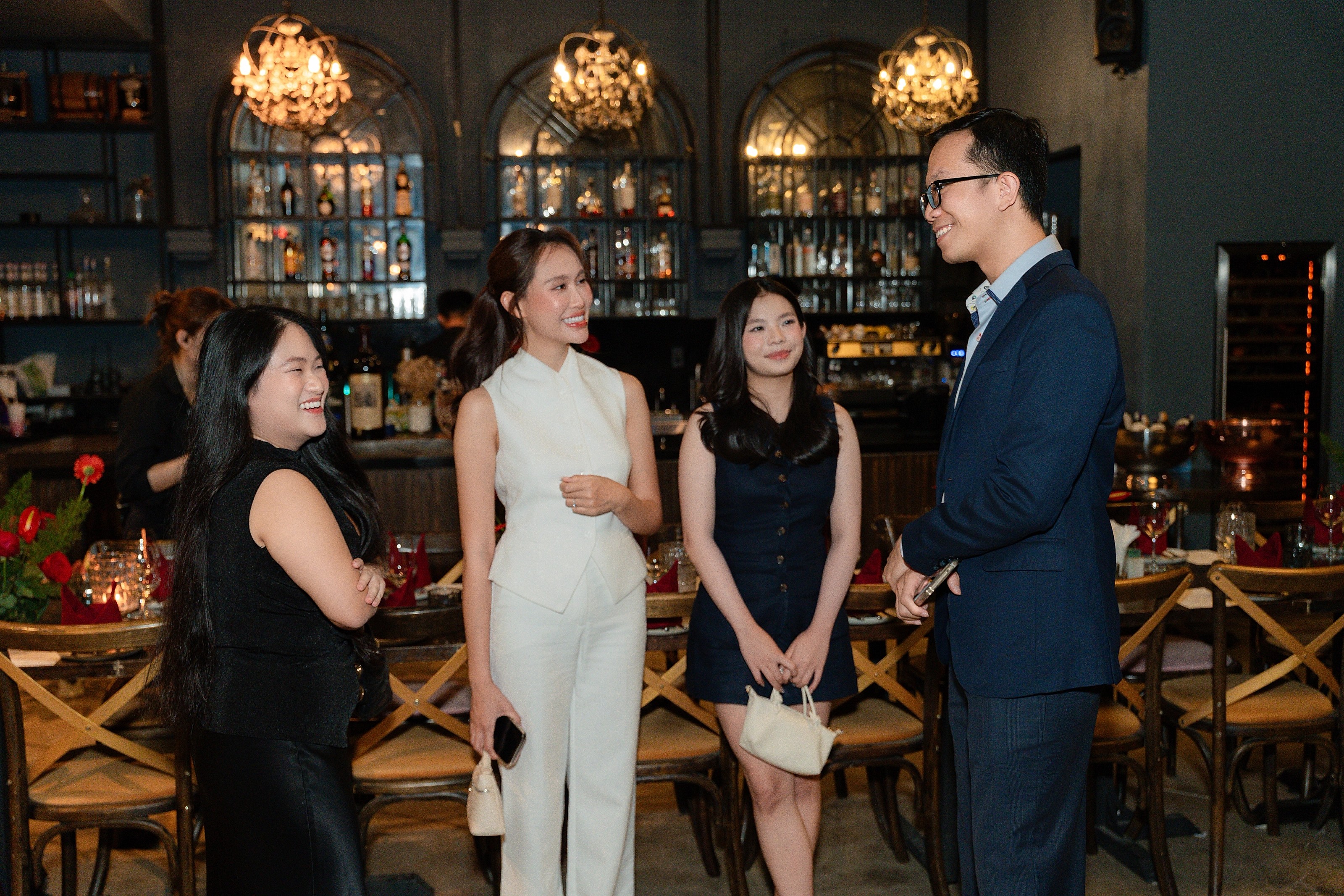Elegant members talking