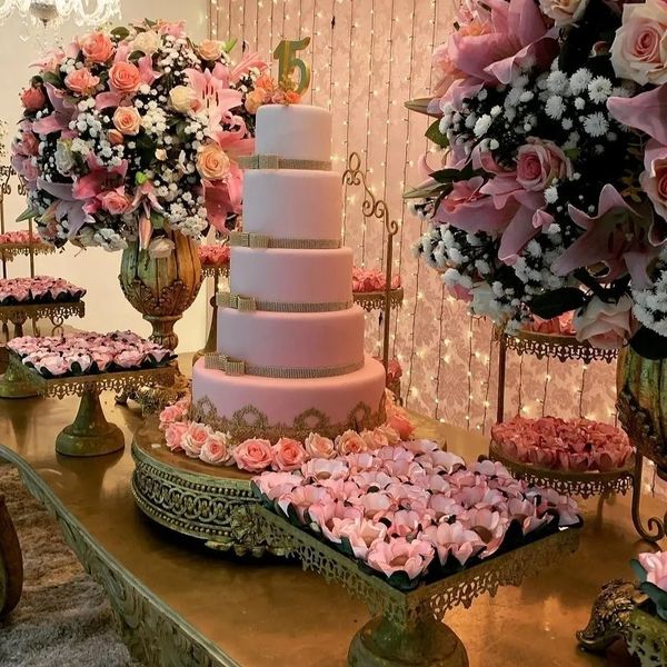 Inspiração de decoração nos tons de rosa