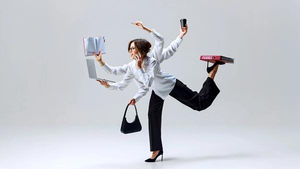 Women Like to Hustle, and Side-Hustle Too!