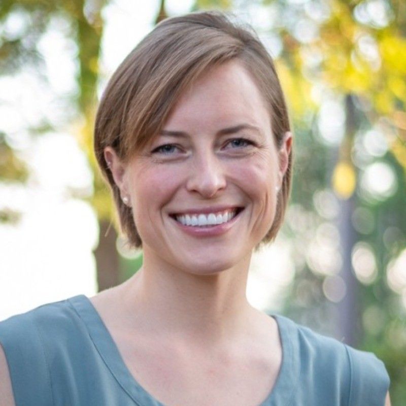 Headshot of Kelsey Laird