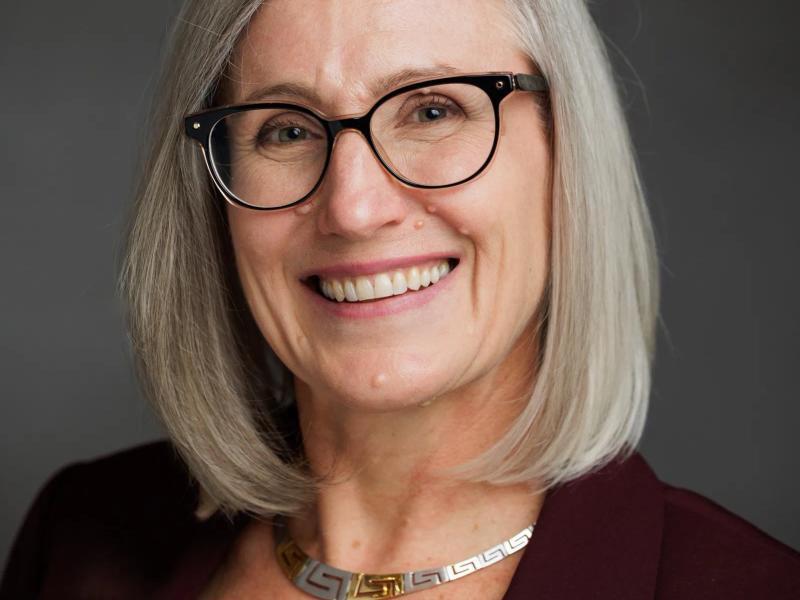 Headshot of Heather Granato