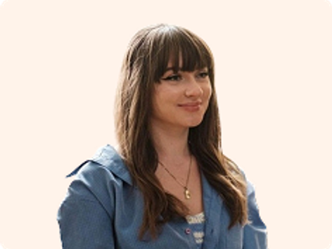 Headshot of Peggy Kind