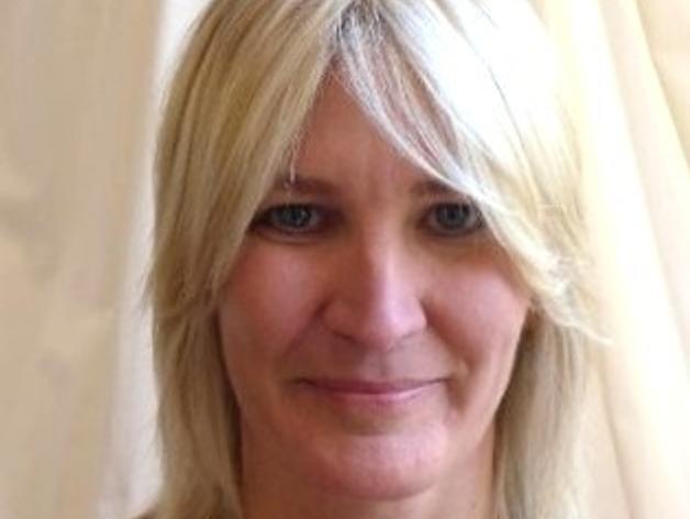 Headshot of Vicki Seyfert